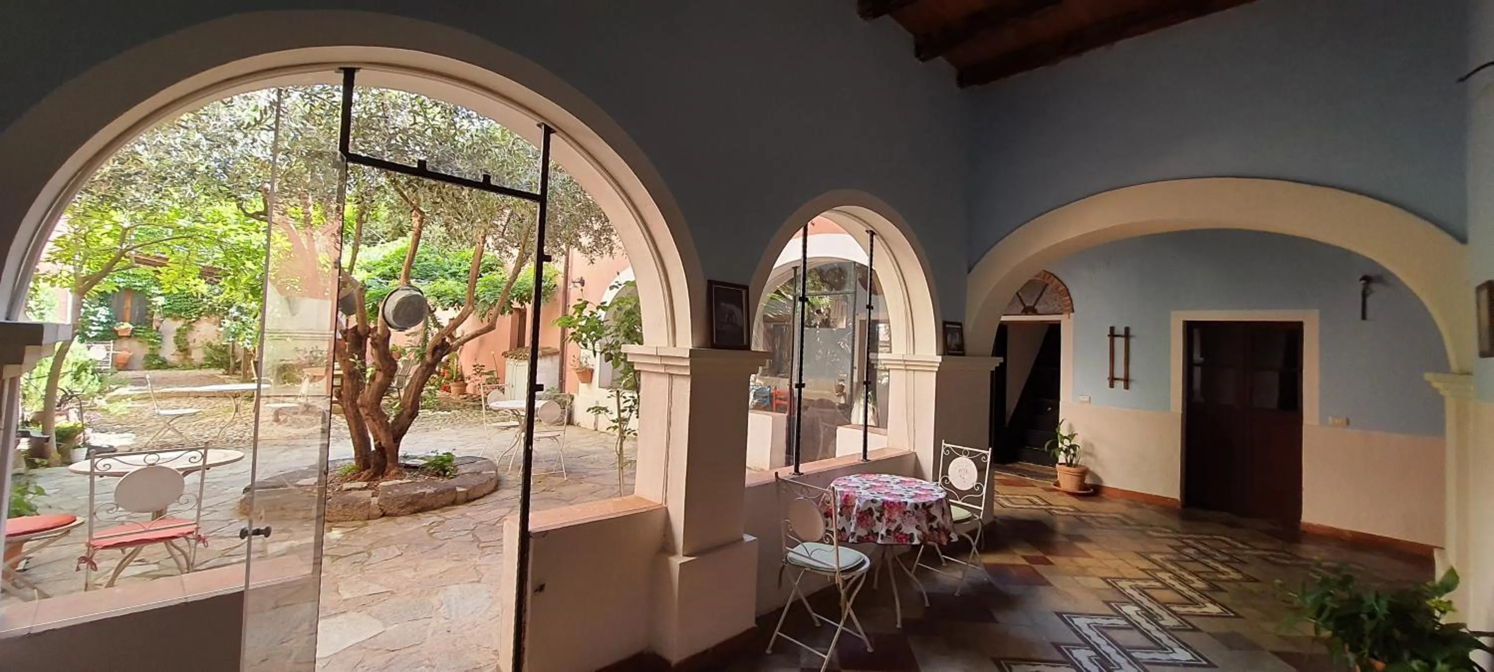 Casa Camboni-Dimora Storica Bed & Breakfast