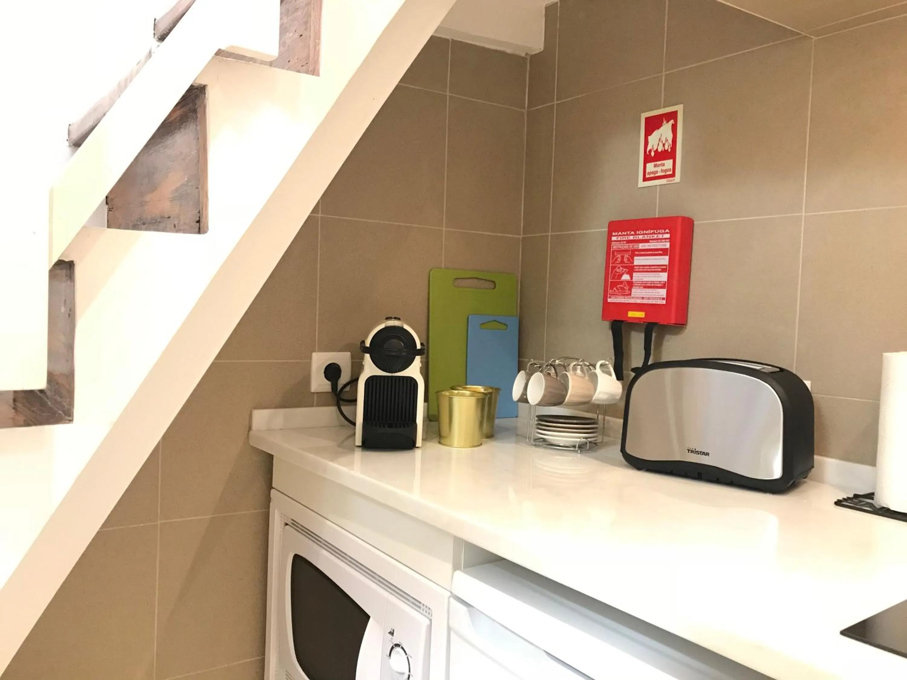 Coffee/tea facilities in SantoSweethome 2