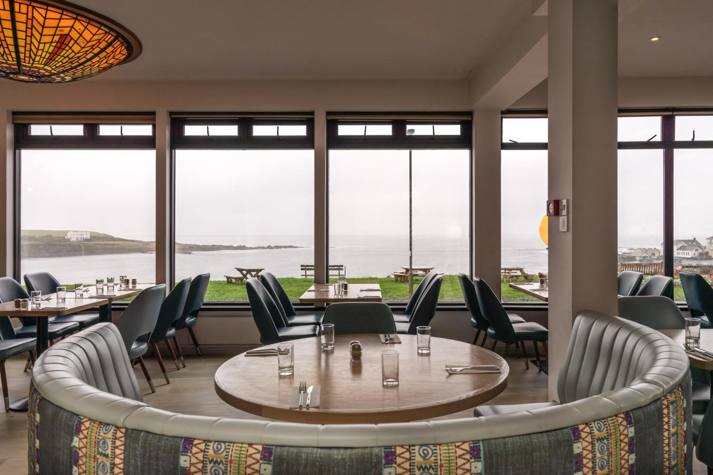 Restaurant/places to eat in Bayview Hotel