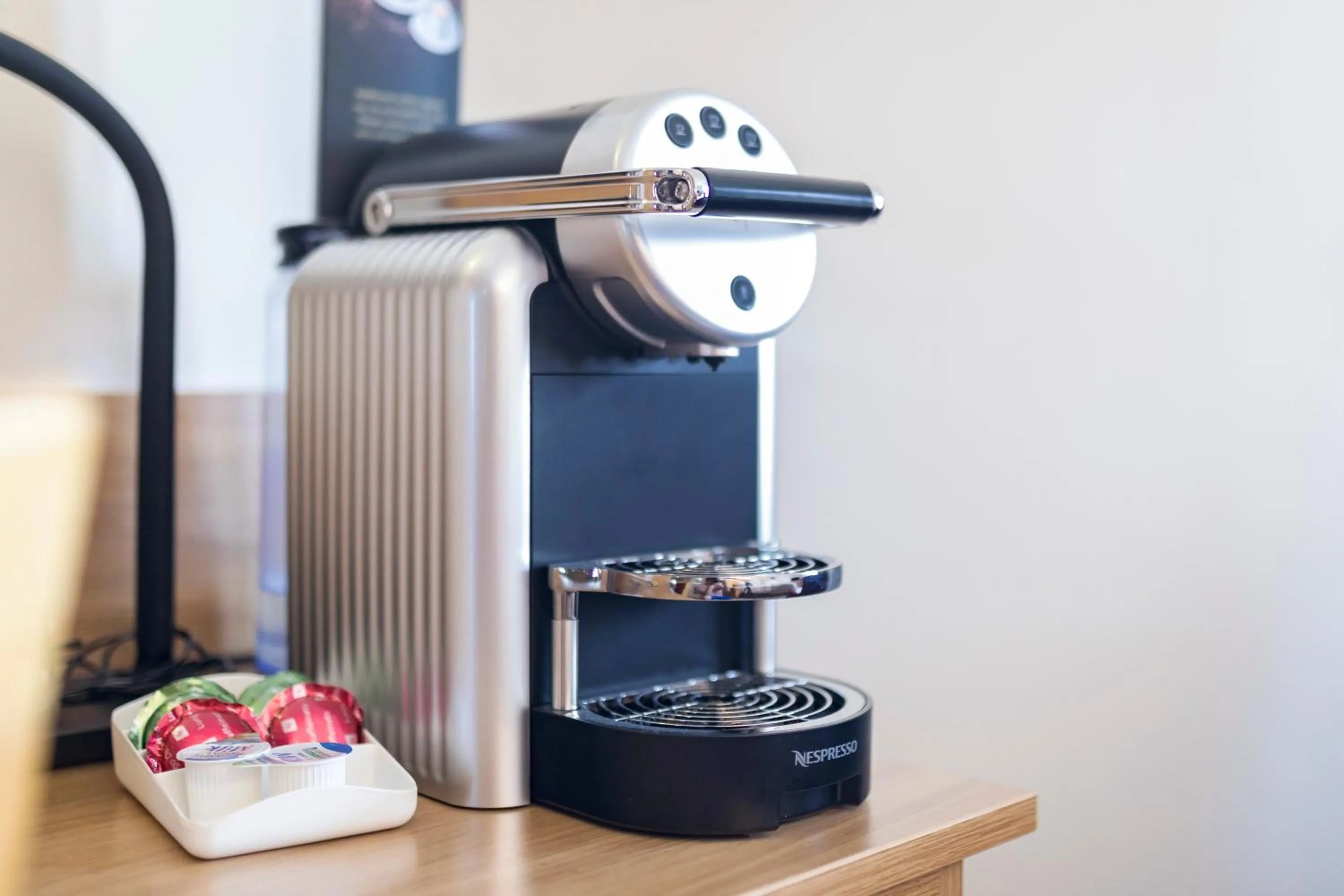 Coffee/tea facilities in Bayview Hotel
