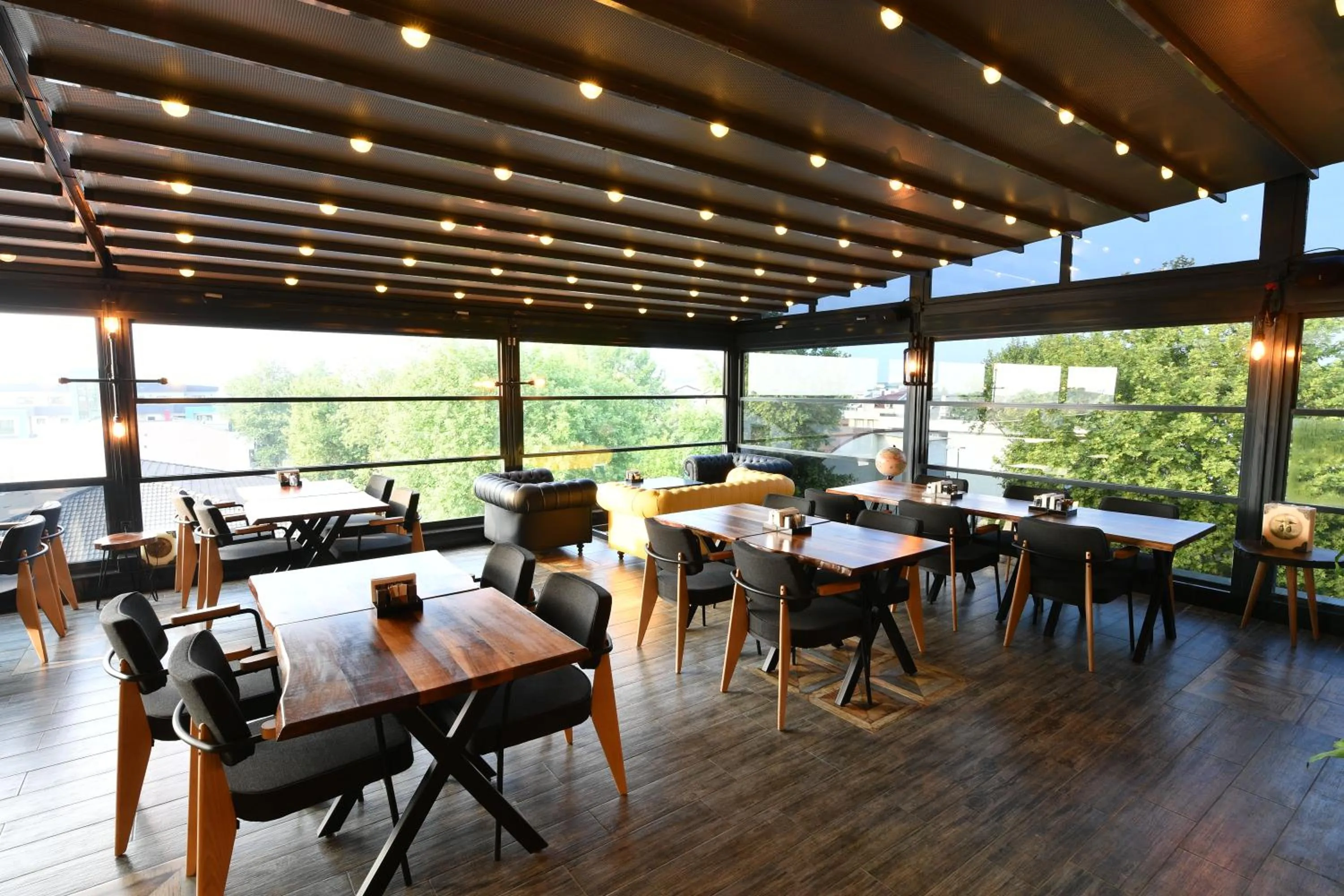 D'LUX BOUTİQUE HOTEL