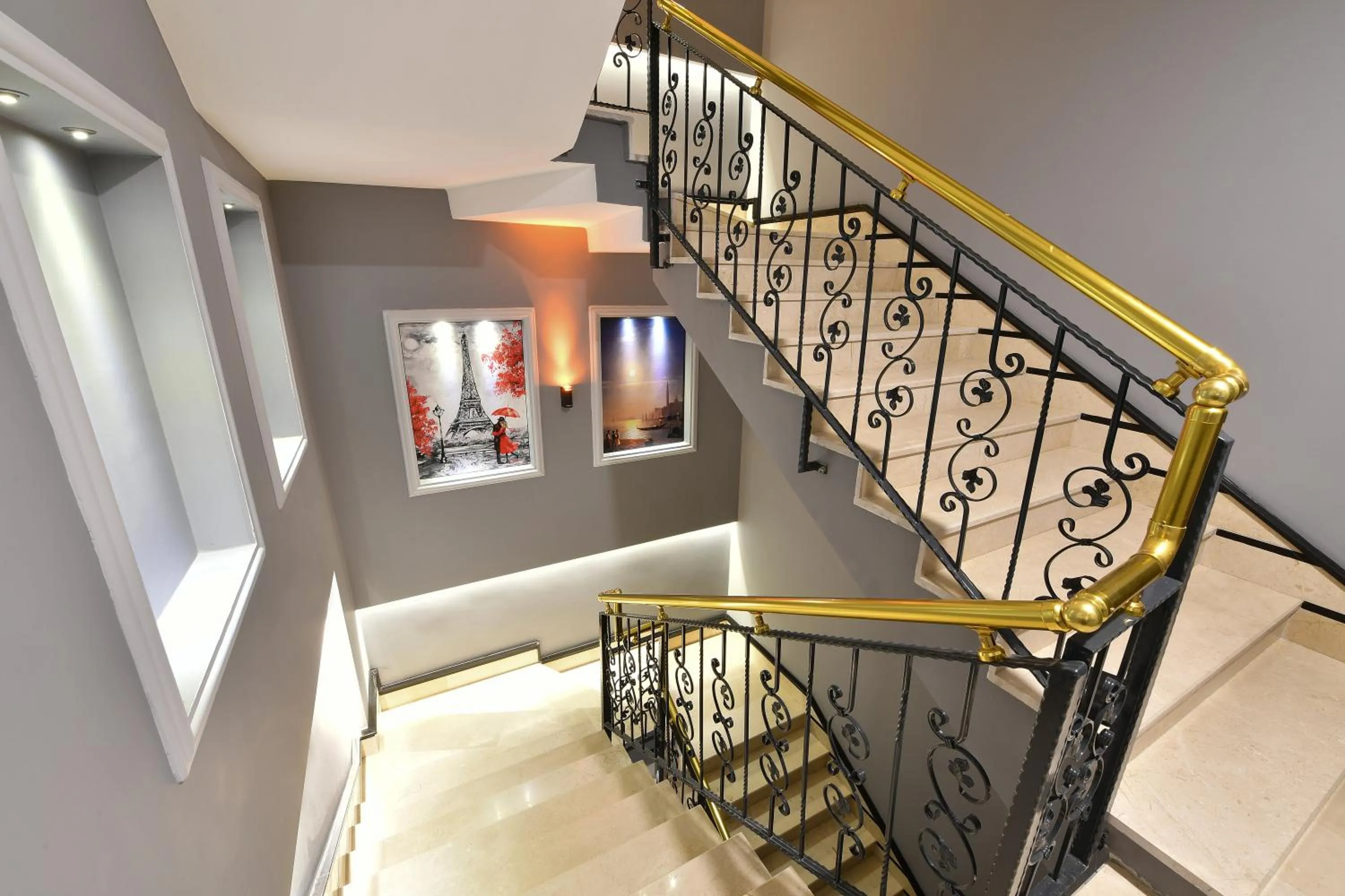 D'LUX BOUTİQUE HOTEL