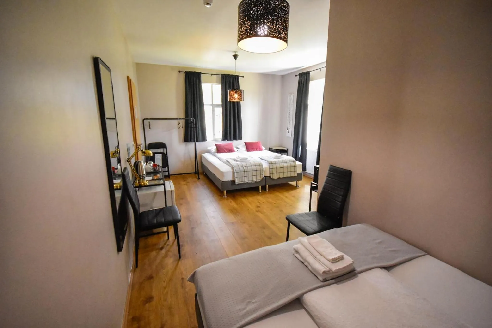 Bedroom, Bed in Bjork Guesthouse