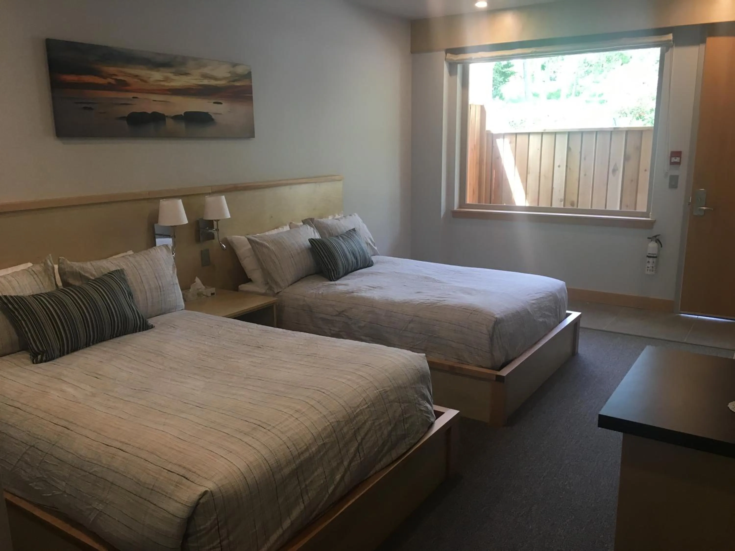 Photo of the whole room, Bed in Harbour House Hotel