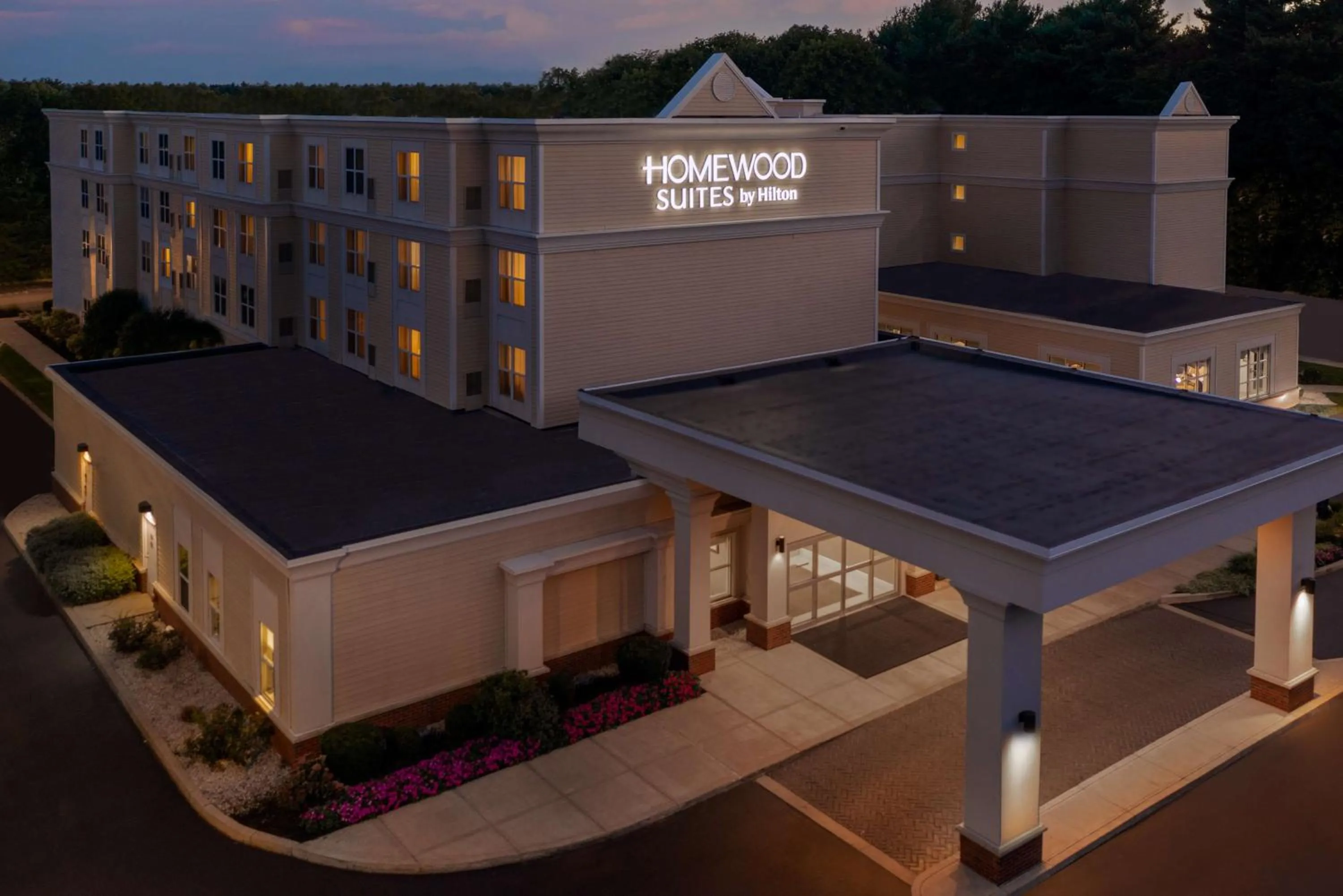 Property building in Homewood Suites by Hilton Boston/Canton, MA