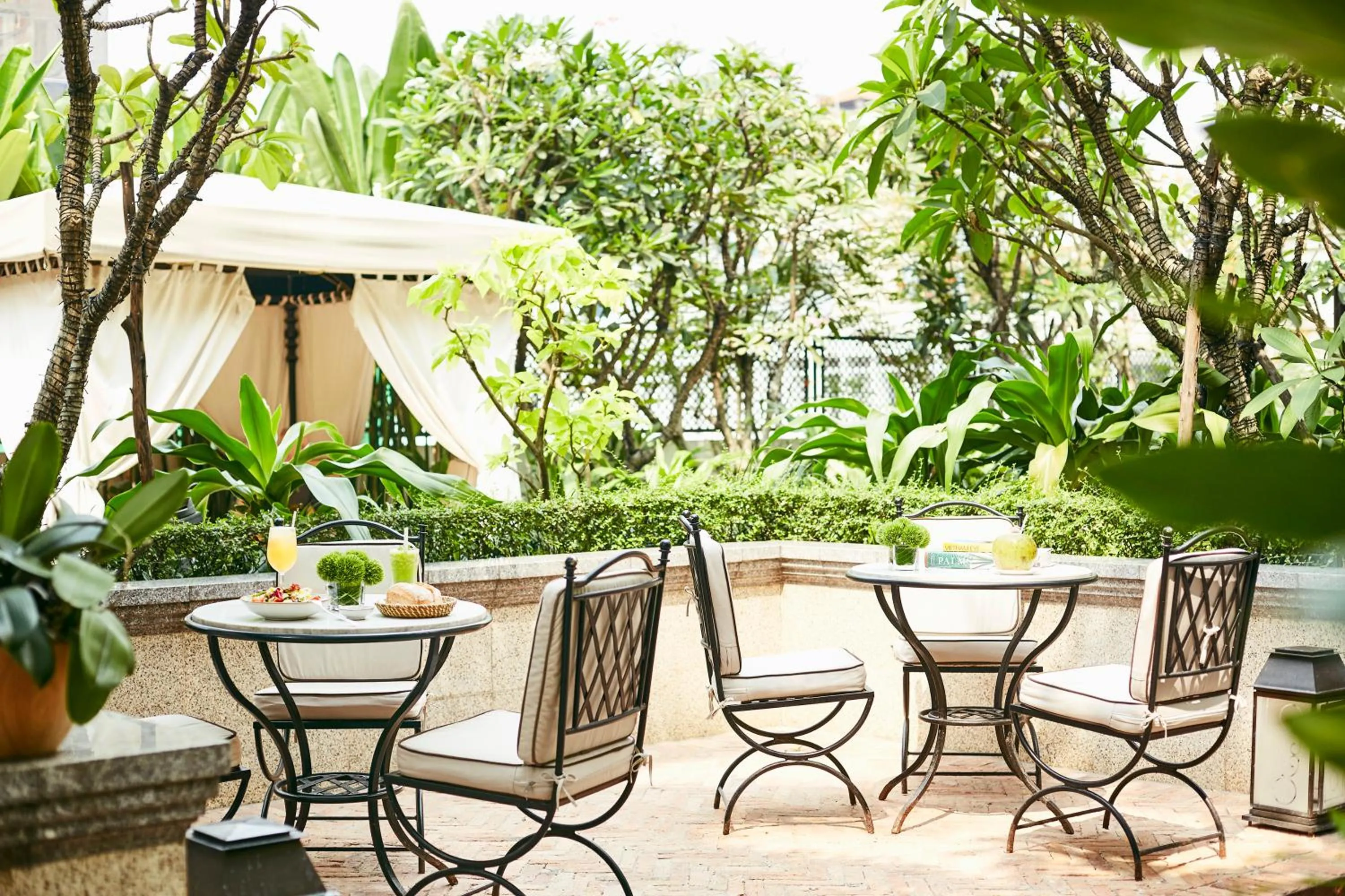 Garden in Park Hyatt Saigon