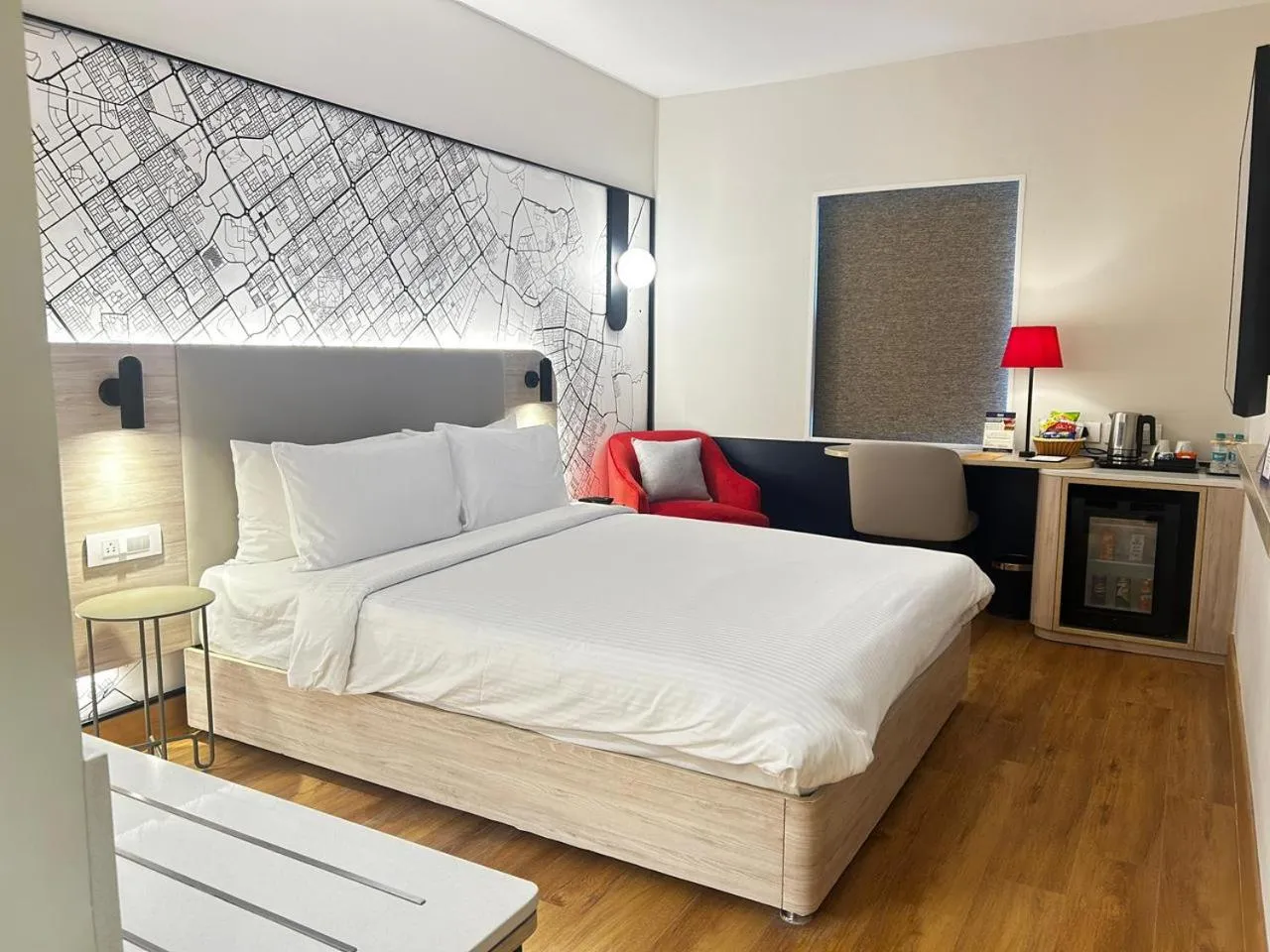 Bedroom, Bed in Hometel Chandigarh