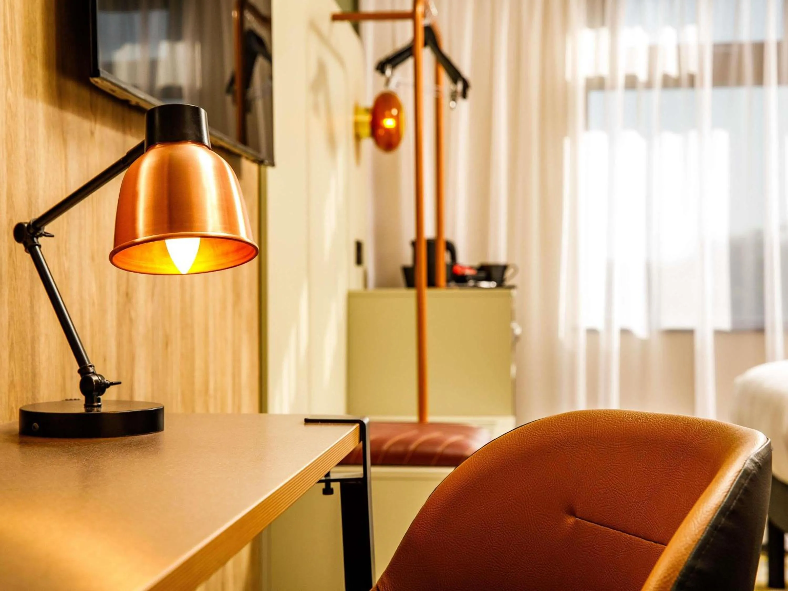 Bedroom in ibis Styles York Centre