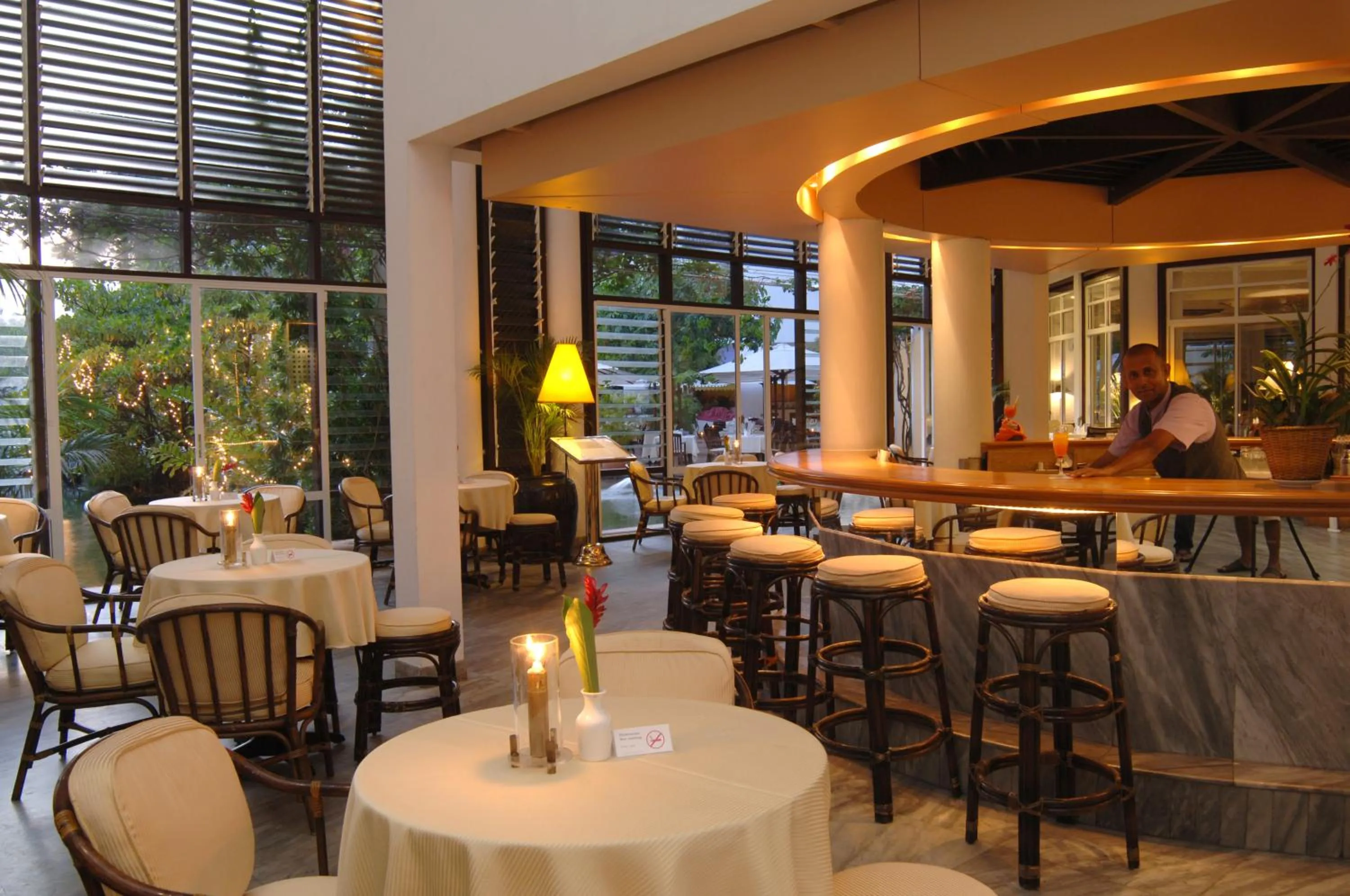 Lounge or bar in Lanka Princess All Inclusive Hotel