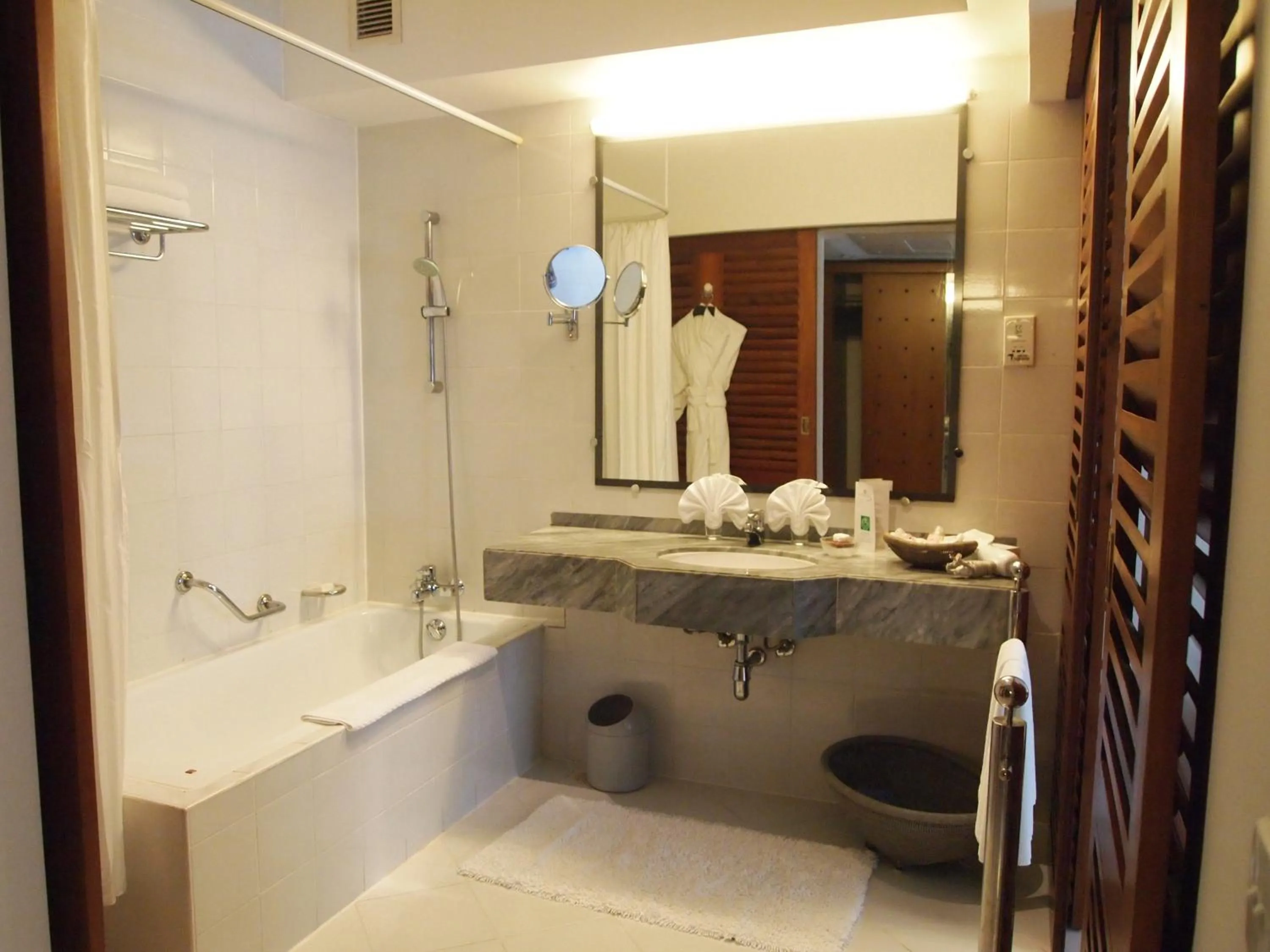 Bathroom in Lanka Princess All Inclusive Hotel