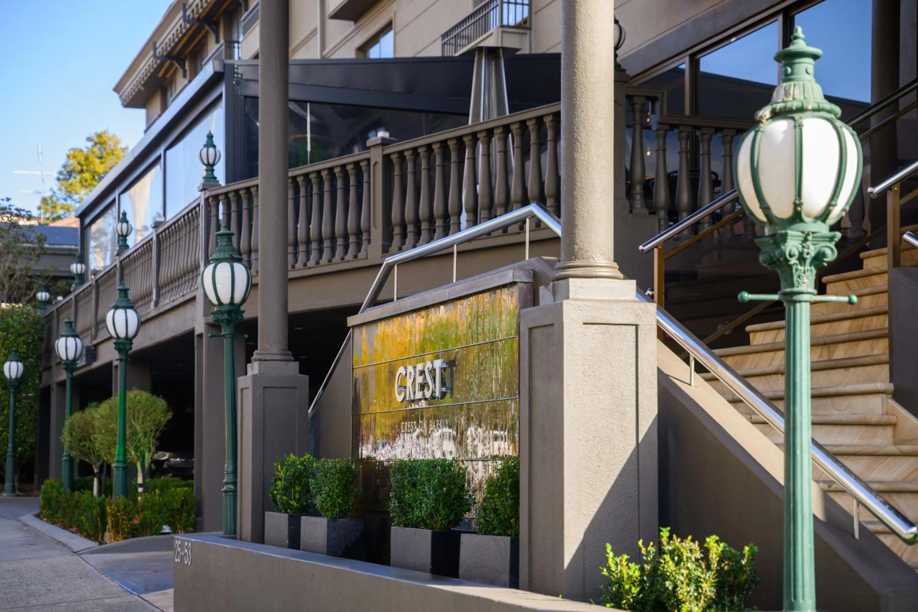 Facade/entrance in Crest on Barkly Hotel