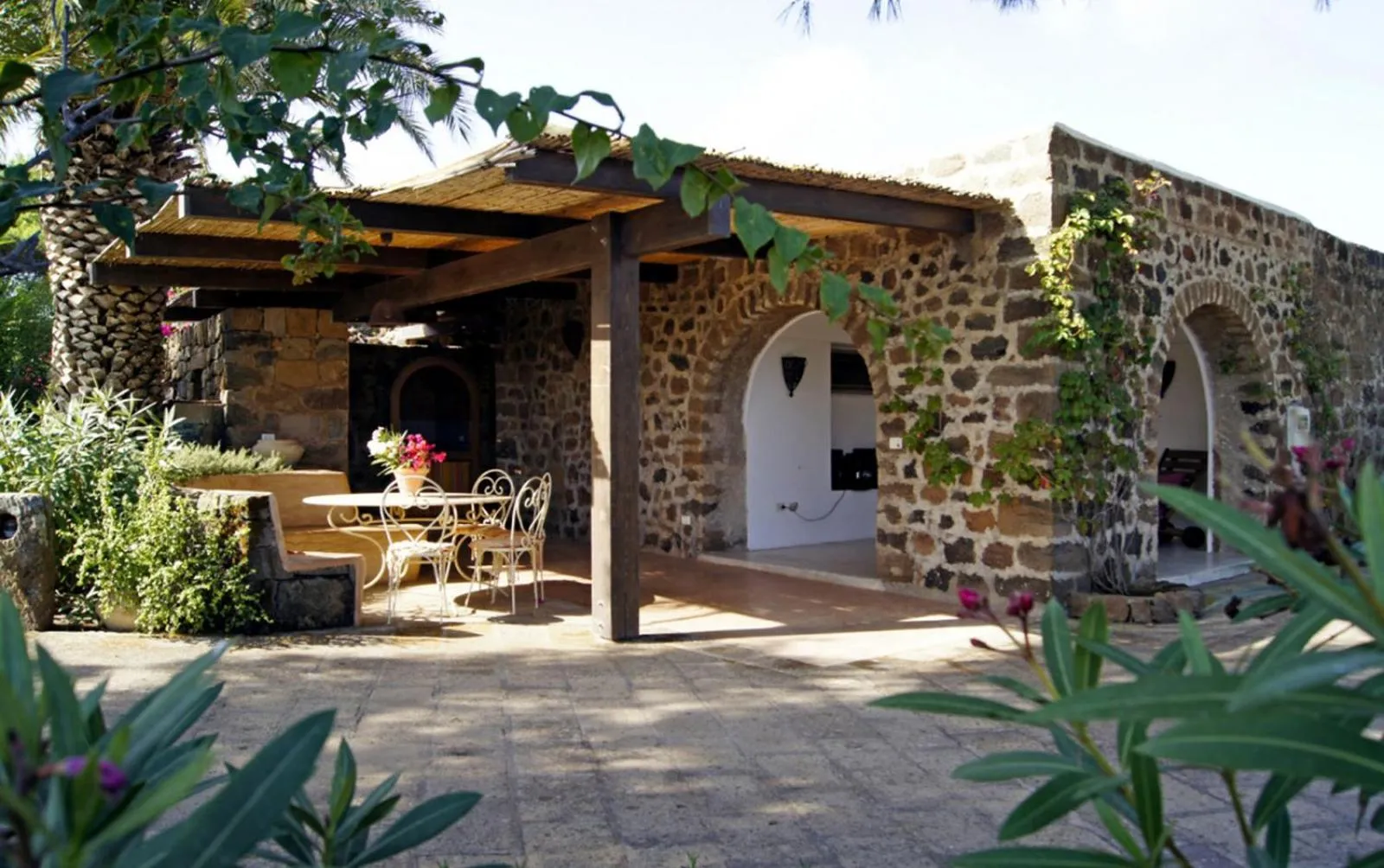 Communal kitchen in Residenza Khaddiuggia