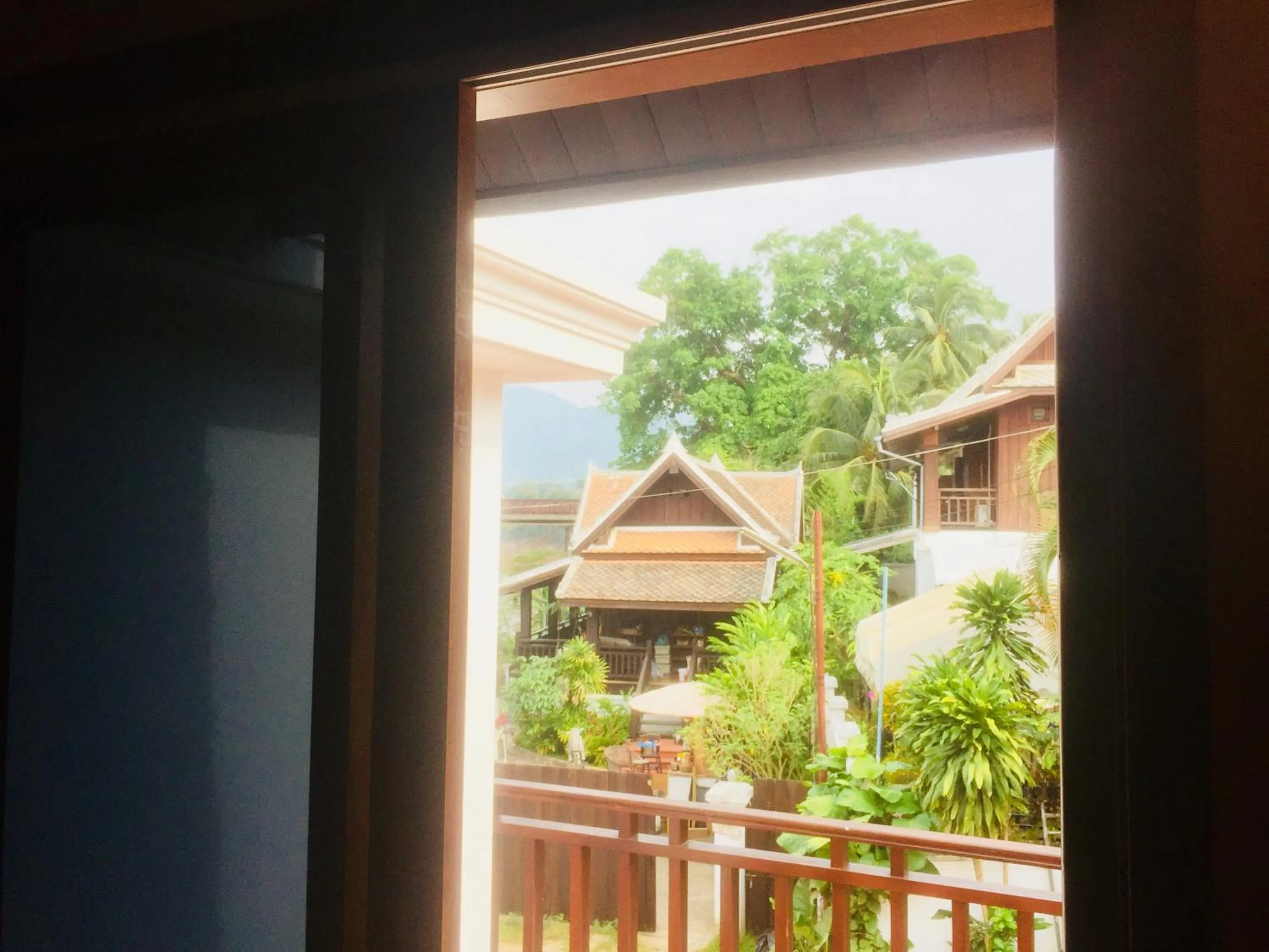 Balcony/Terrace in Merry Riverside Hotel