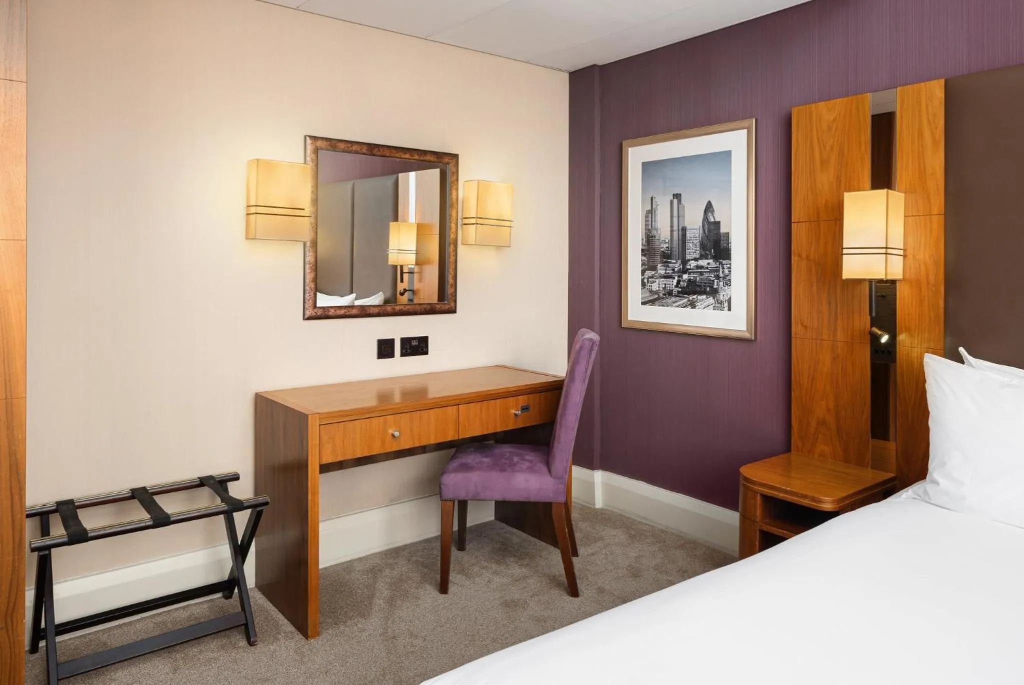 Photo of the whole room, Bed in Crowne Plaza London Ealing by IHG