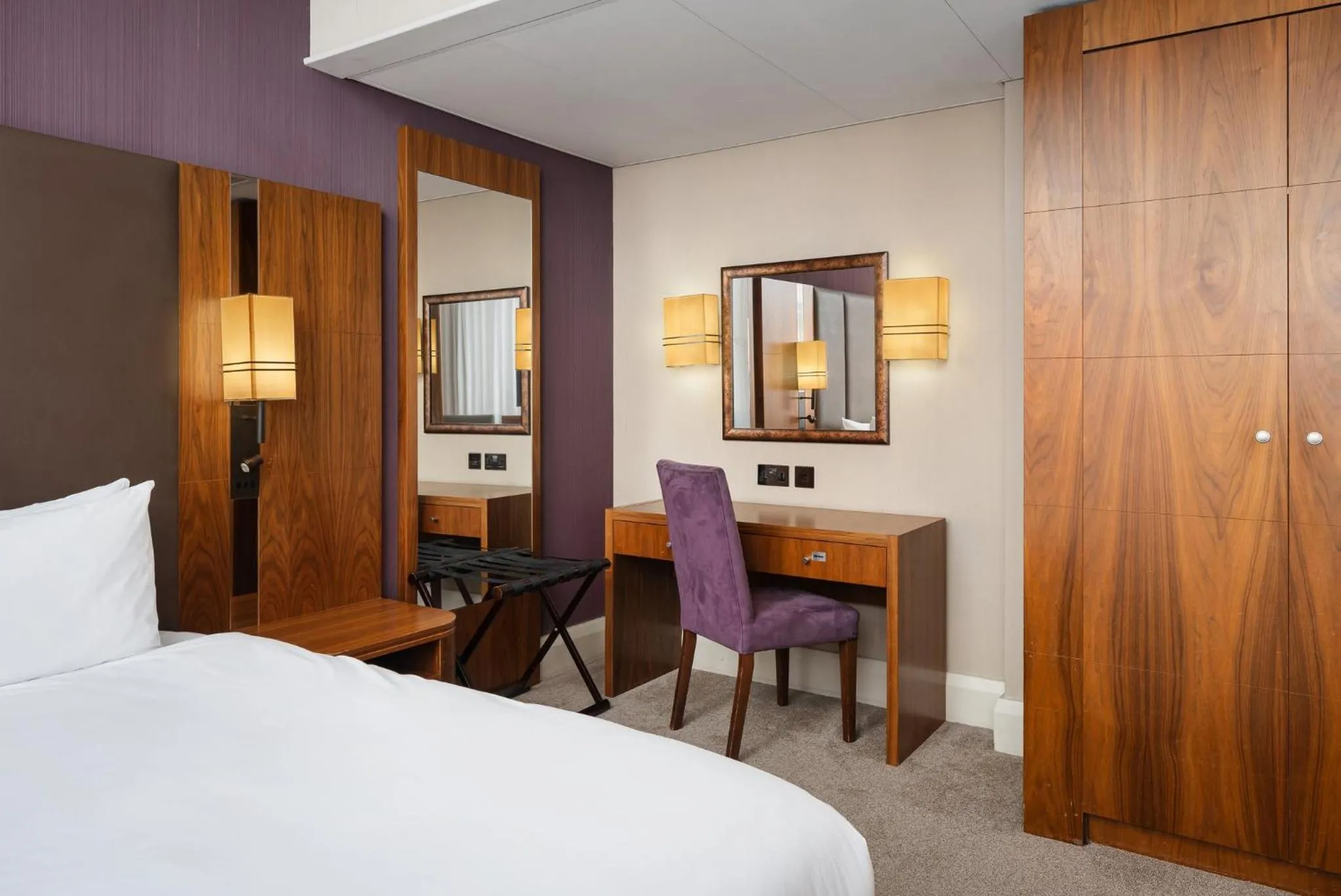 Photo of the whole room, Bed in Crowne Plaza London Ealing by IHG