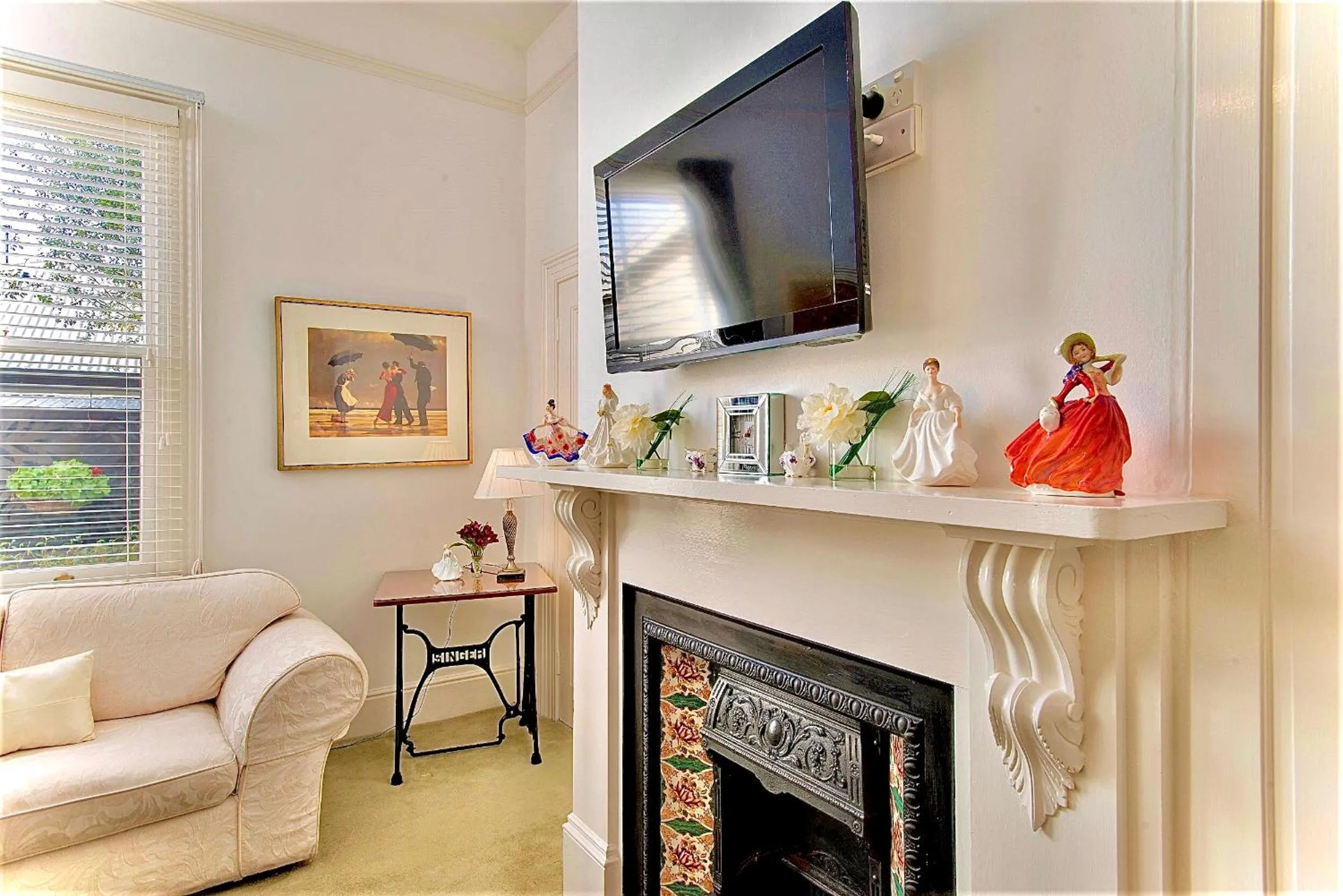 flat iron in Kurrajong House