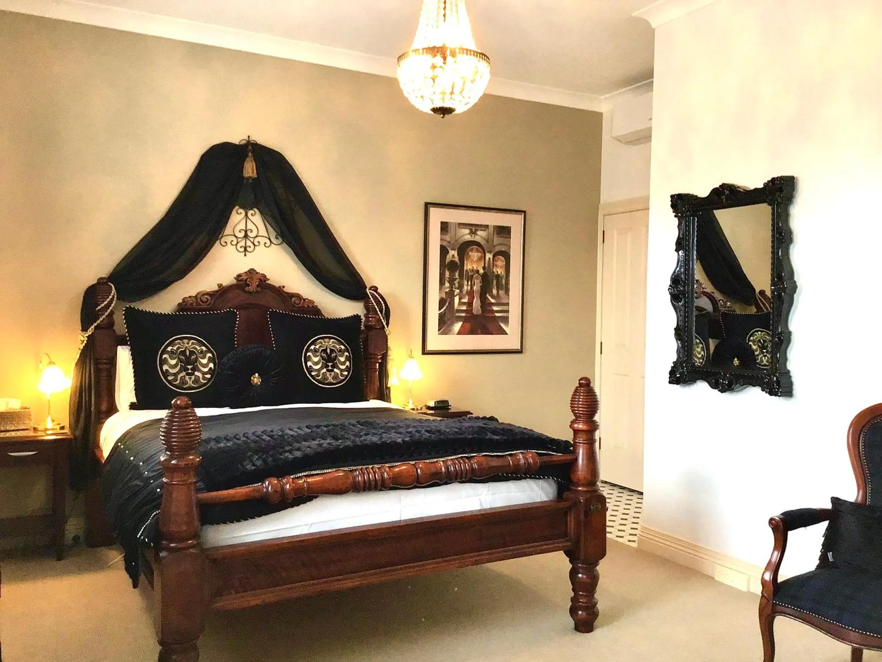 Bed in Kurrajong House