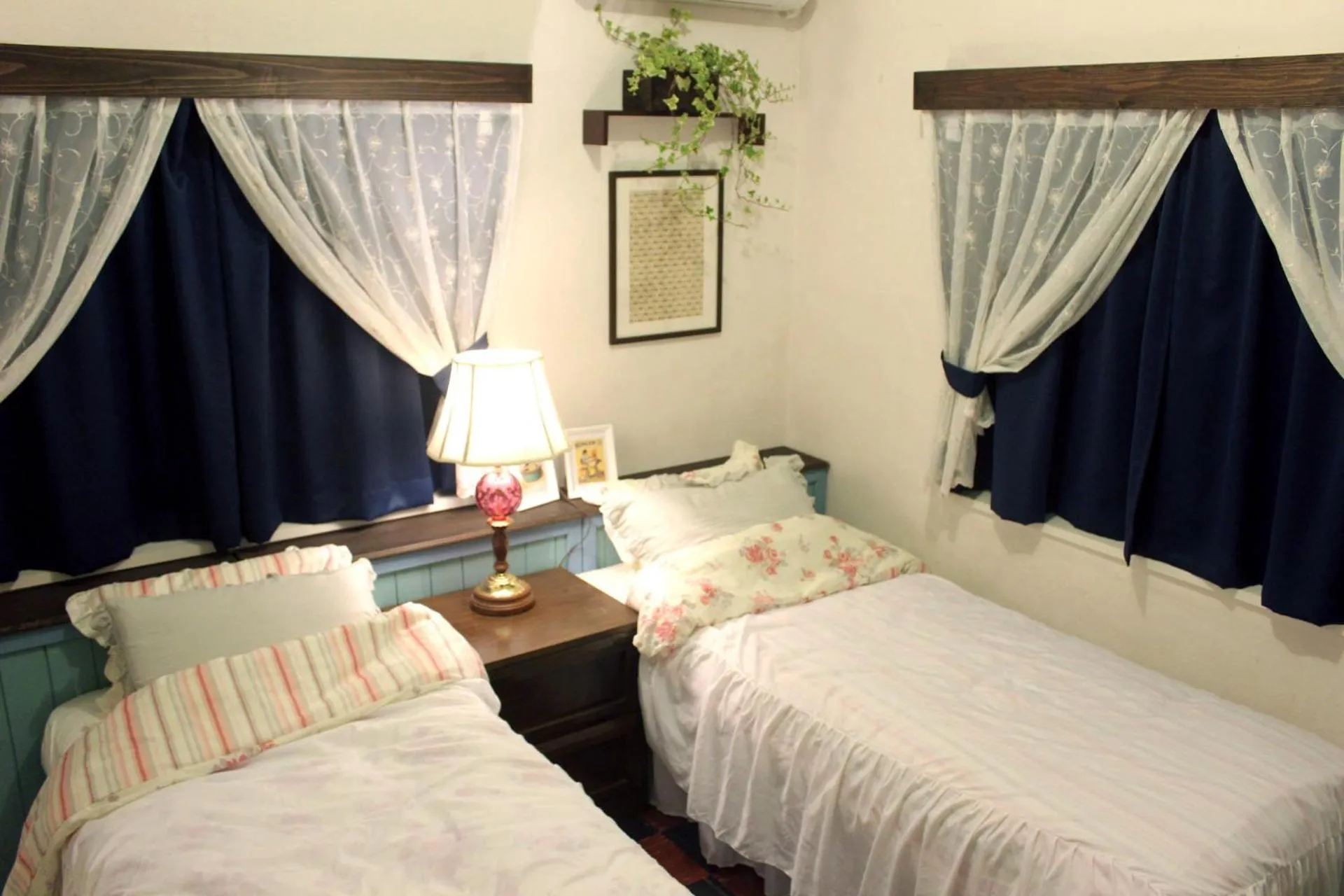 Bed in Okinawan. Sweet Home. T-8