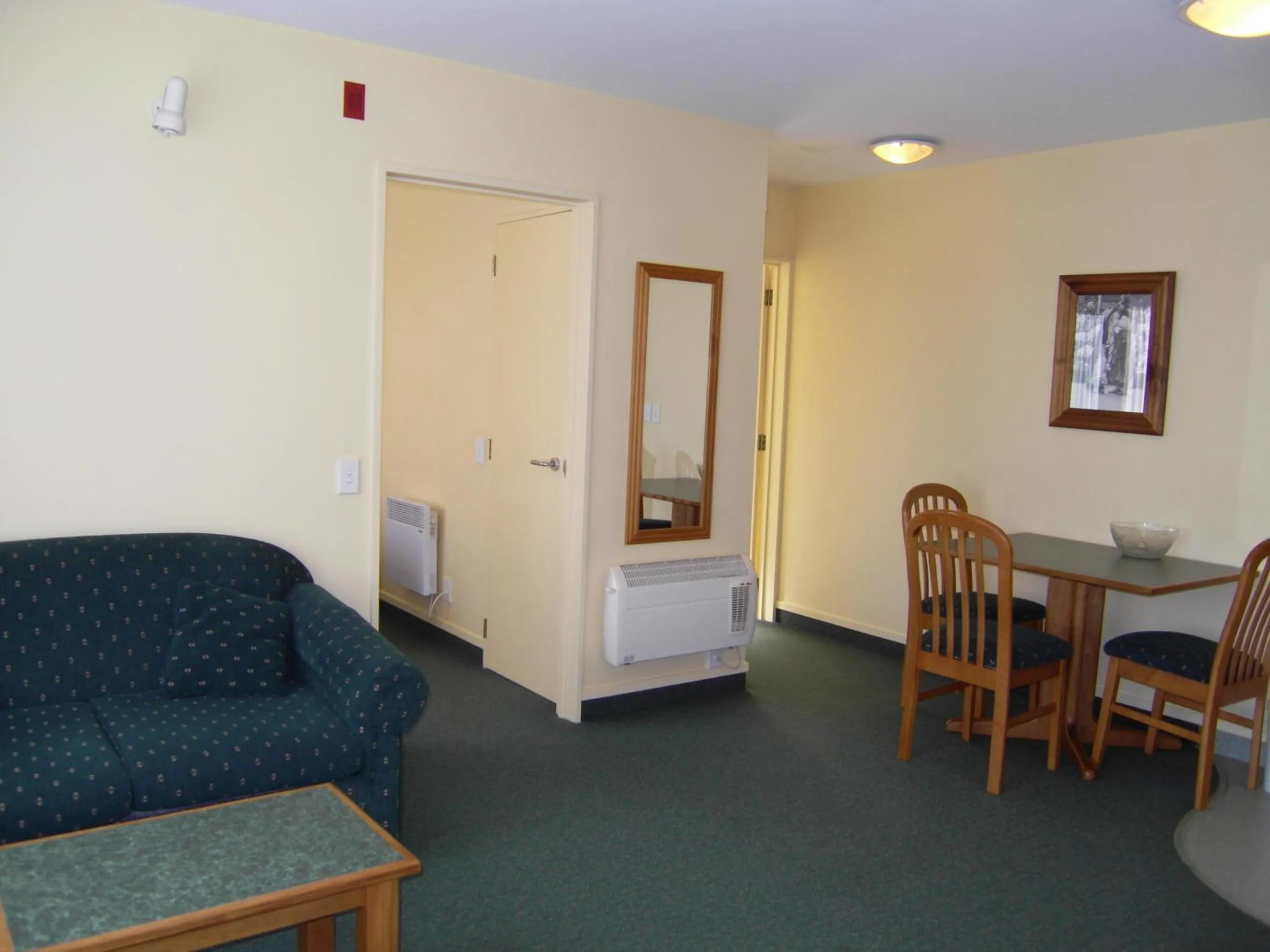 Living room in Abelia Motor Lodge