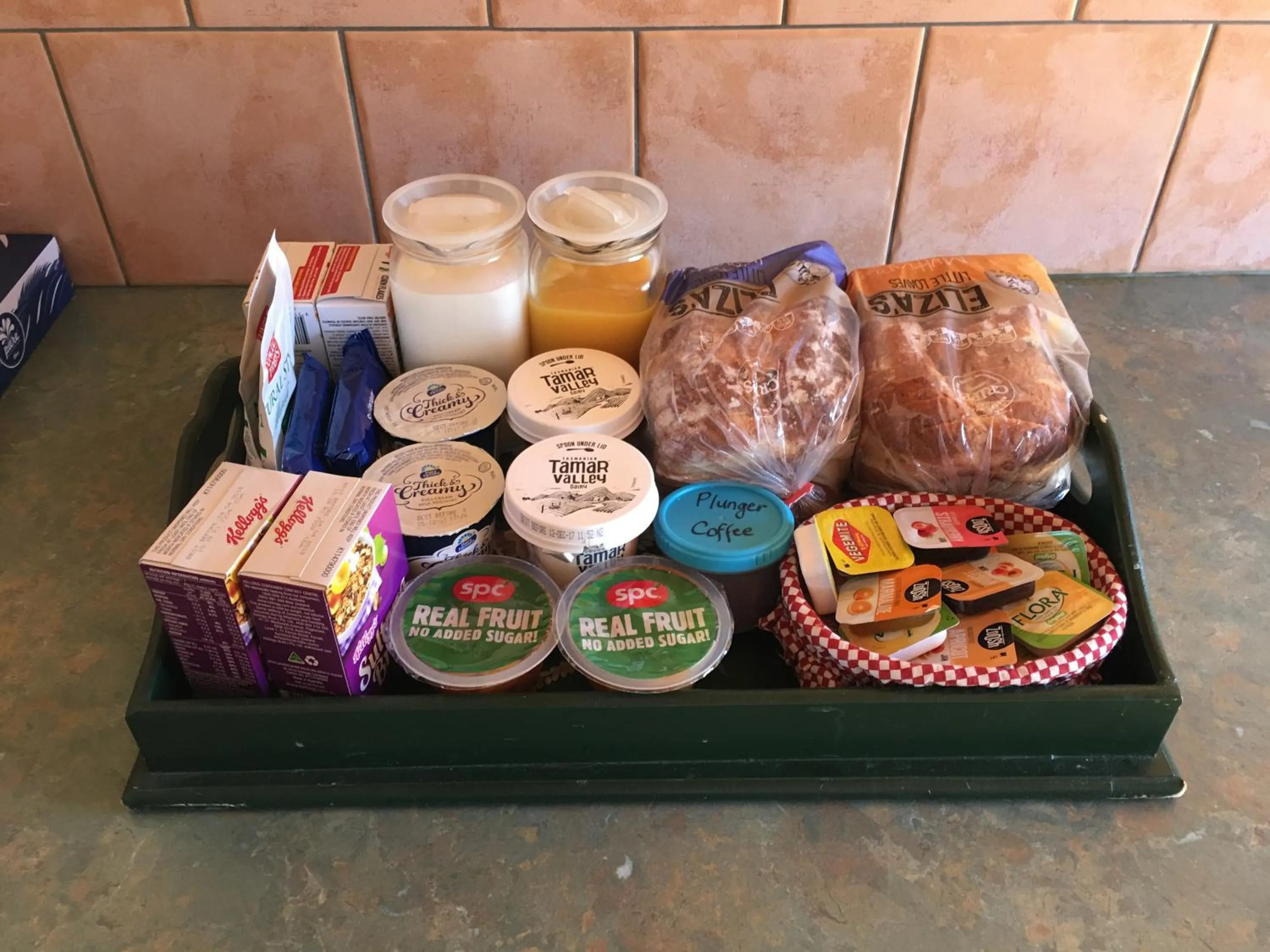 Continental breakfast in Swansea Cottages & Lodge Suites