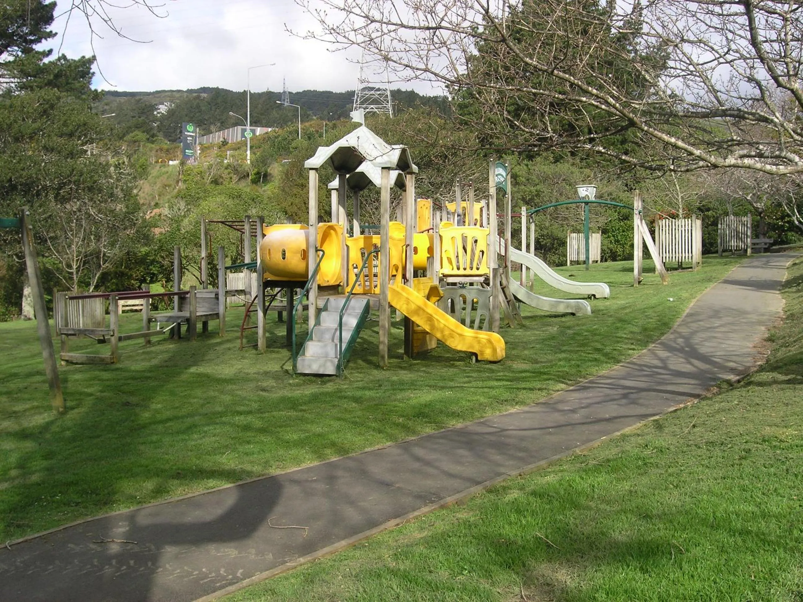 Nearby landmark in Bucket Tree Lodge