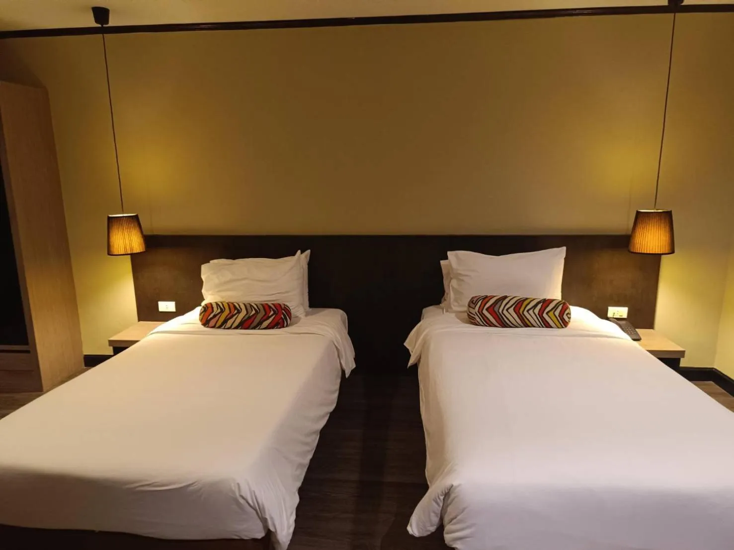 Bed in Bangkok Inter Place