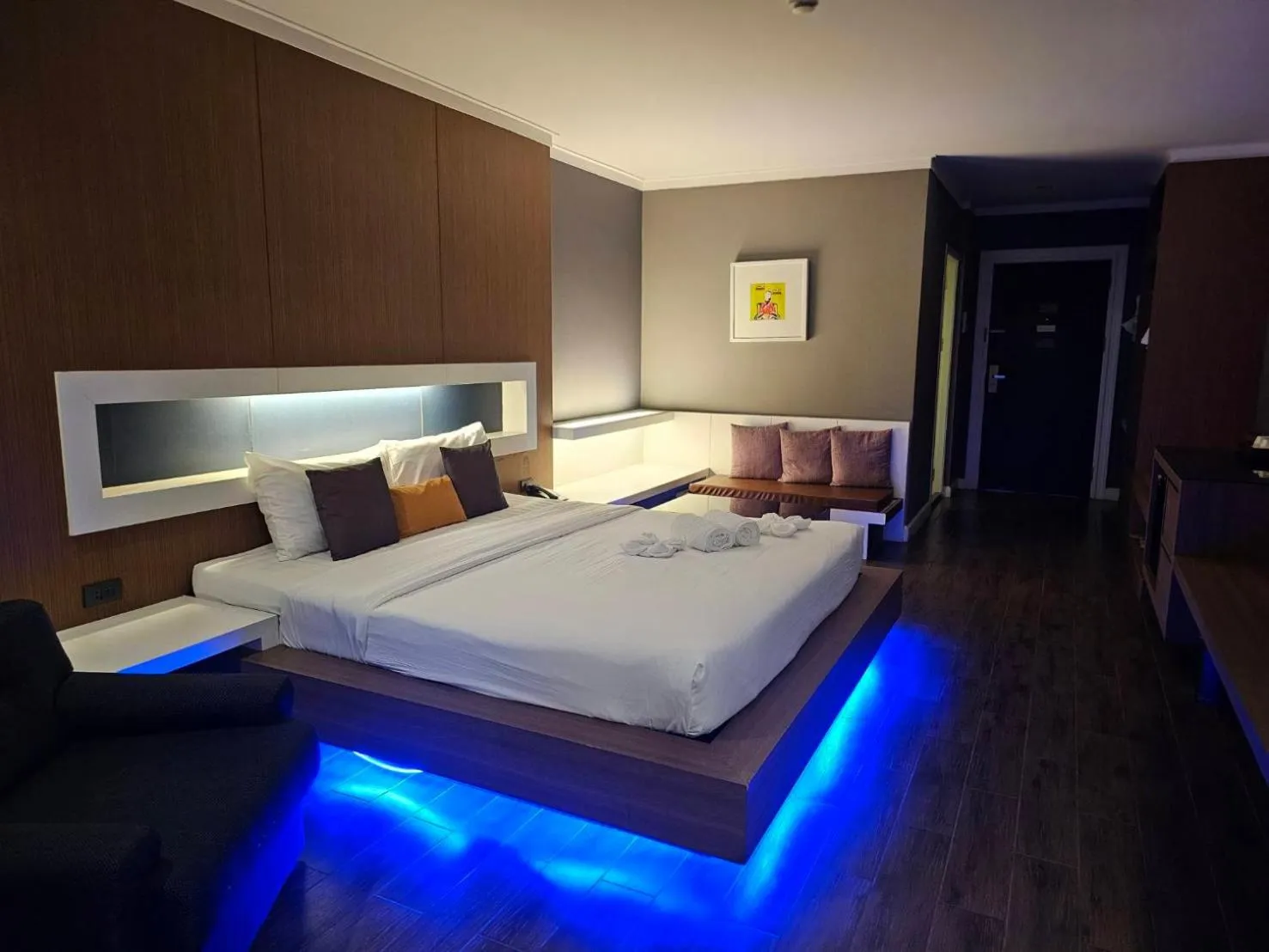 Bed in Bangkok Inter Place