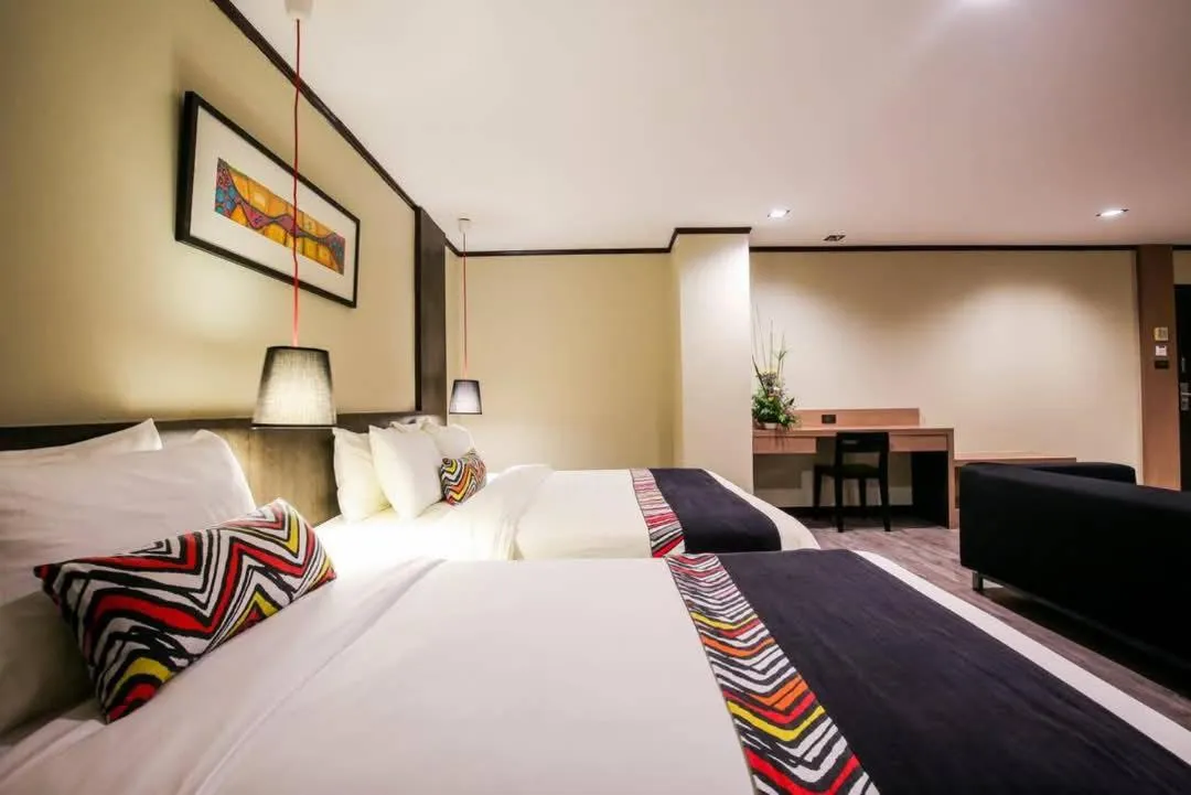 Bed in Bangkok Inter Place