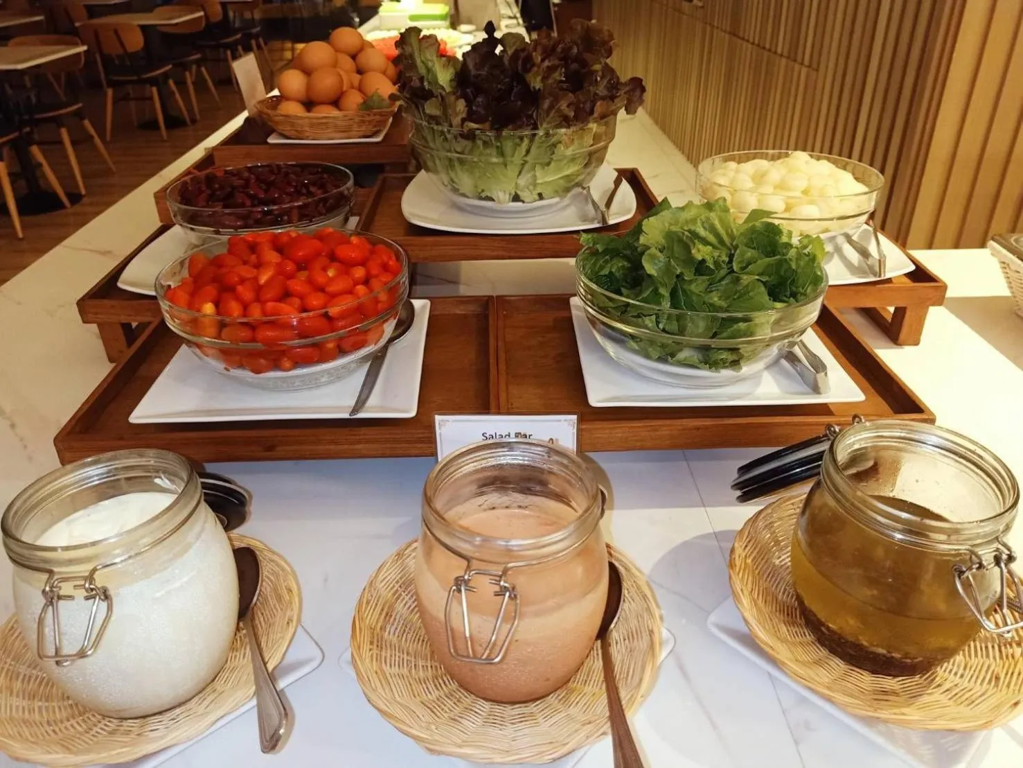 Restaurant/places to eat in Bangkok Inter Place