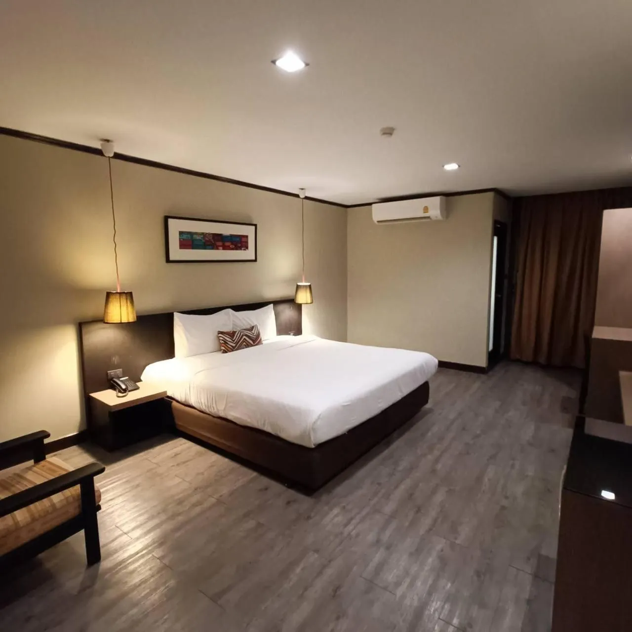 Bed in Bangkok Inter Place