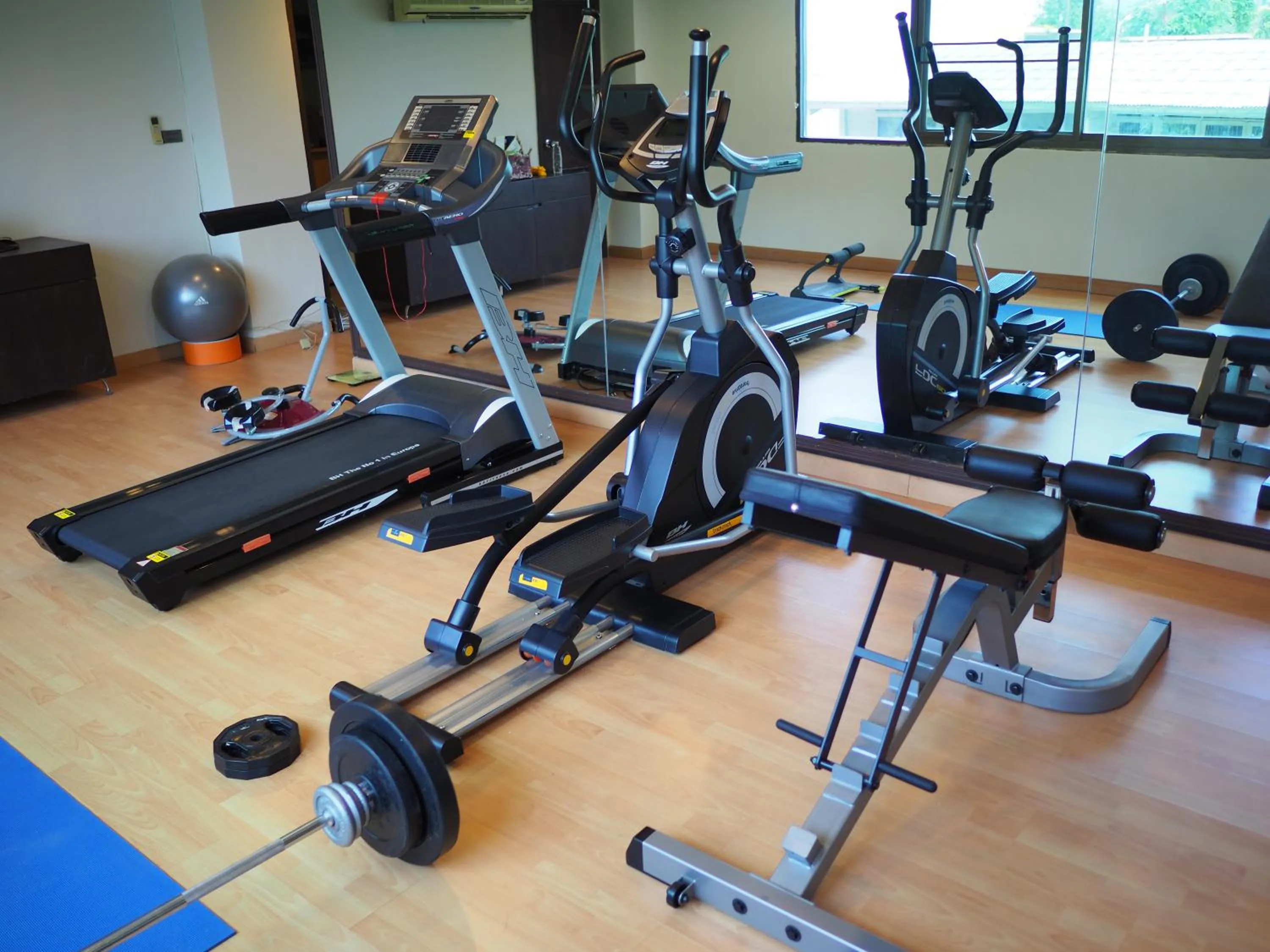 Fitness centre/facilities in Bangkok Inter Place