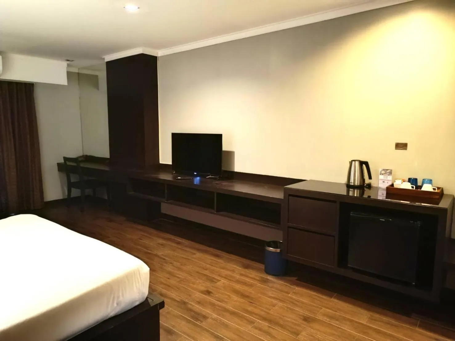 Bed in Bangkok Inter Place