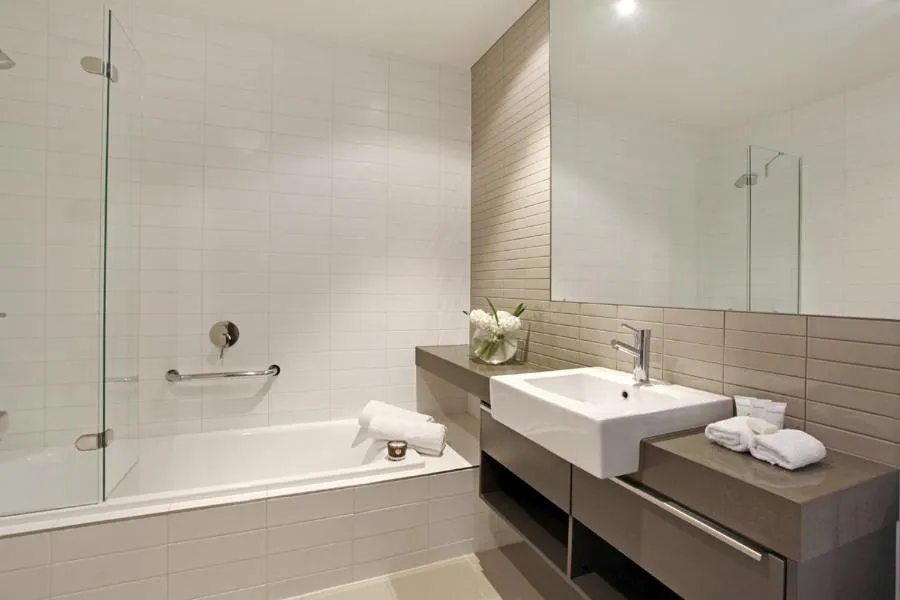 Bathroom in Caroline Serviced Apartments Brighton