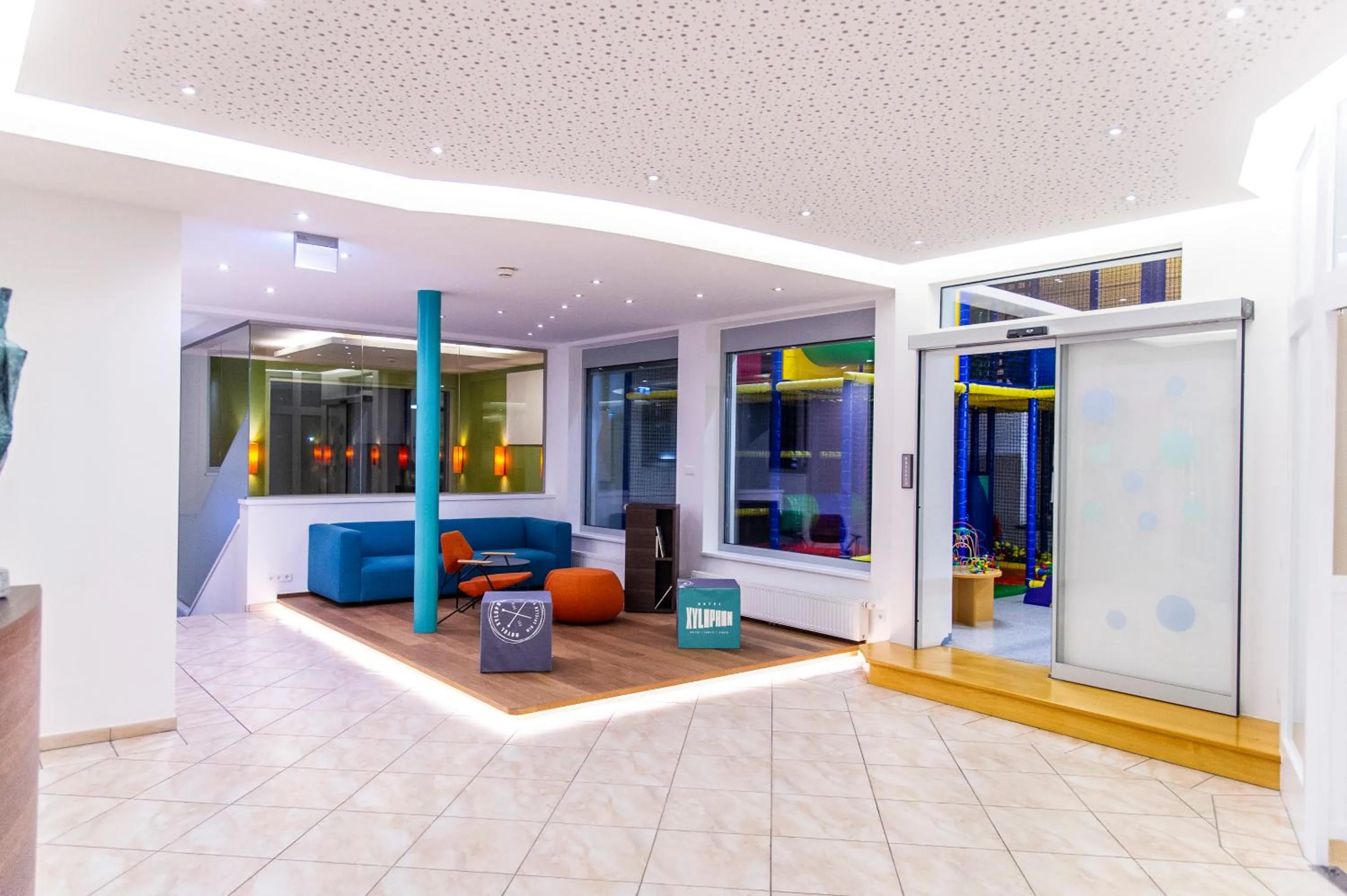 Facade/entrance in Hotel Xylophon - inklusive Thermeneintritte