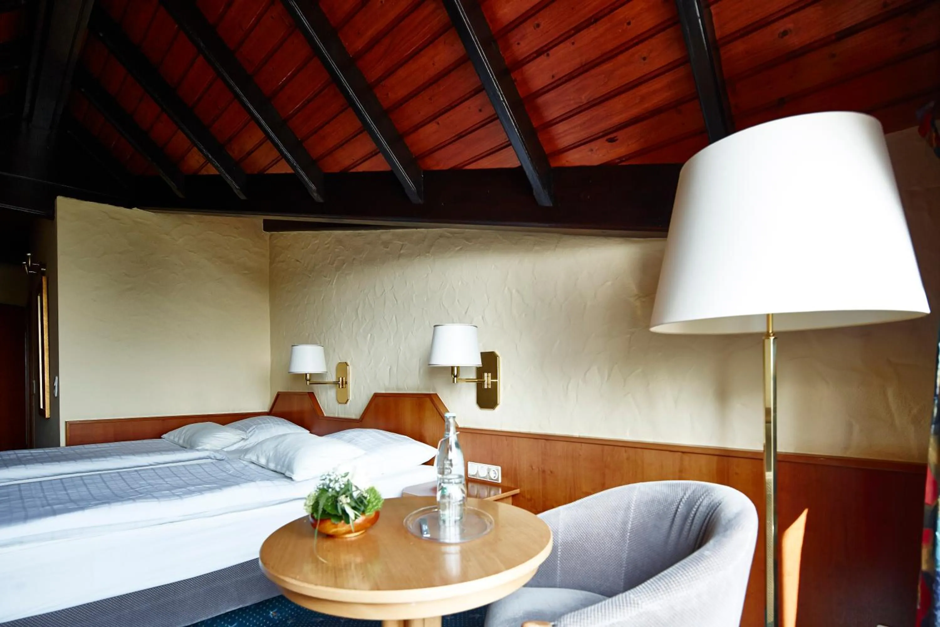 Bed in Hotel Bommersheim