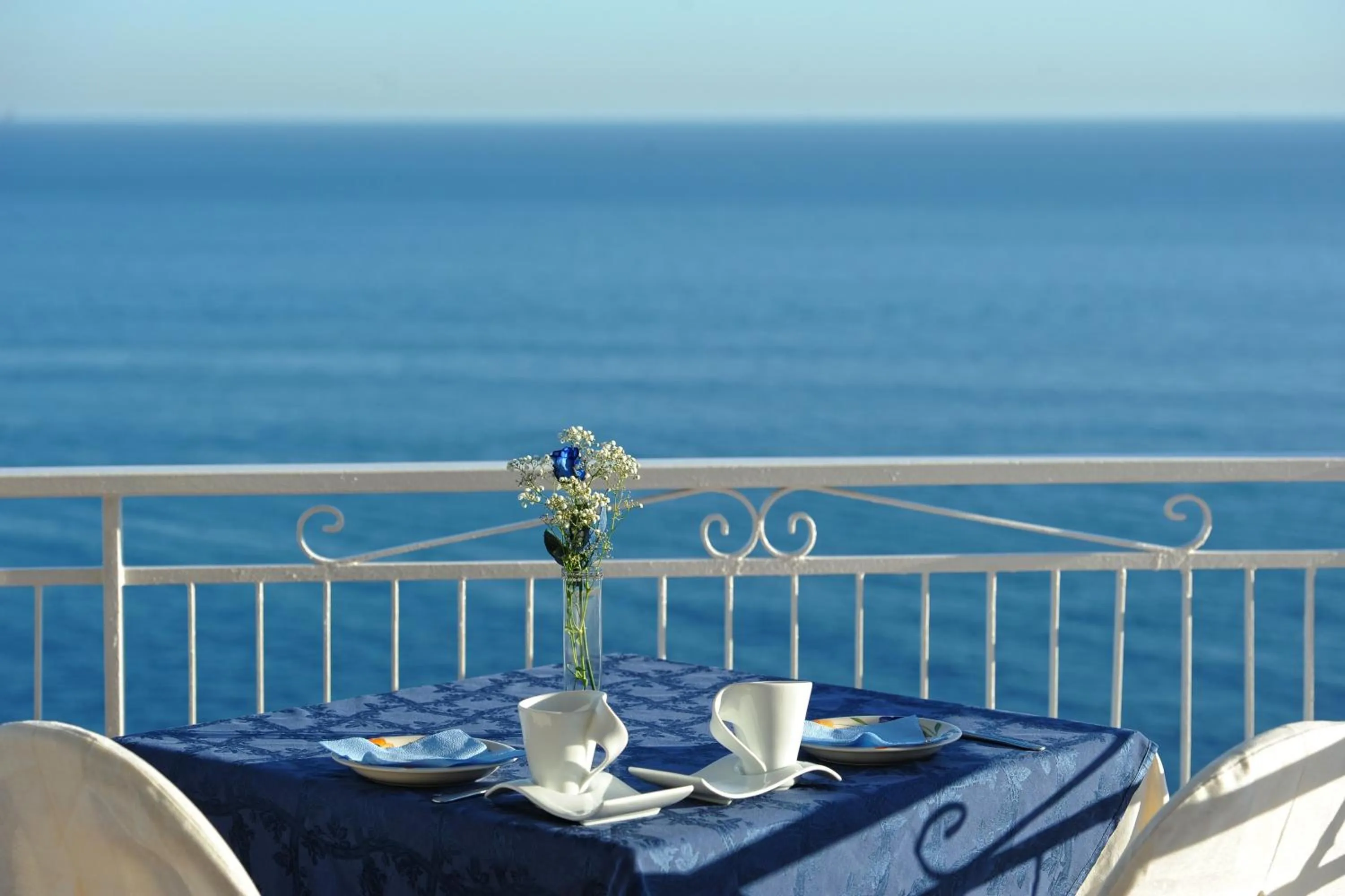 Sea view in Hotel Torre Saracena
