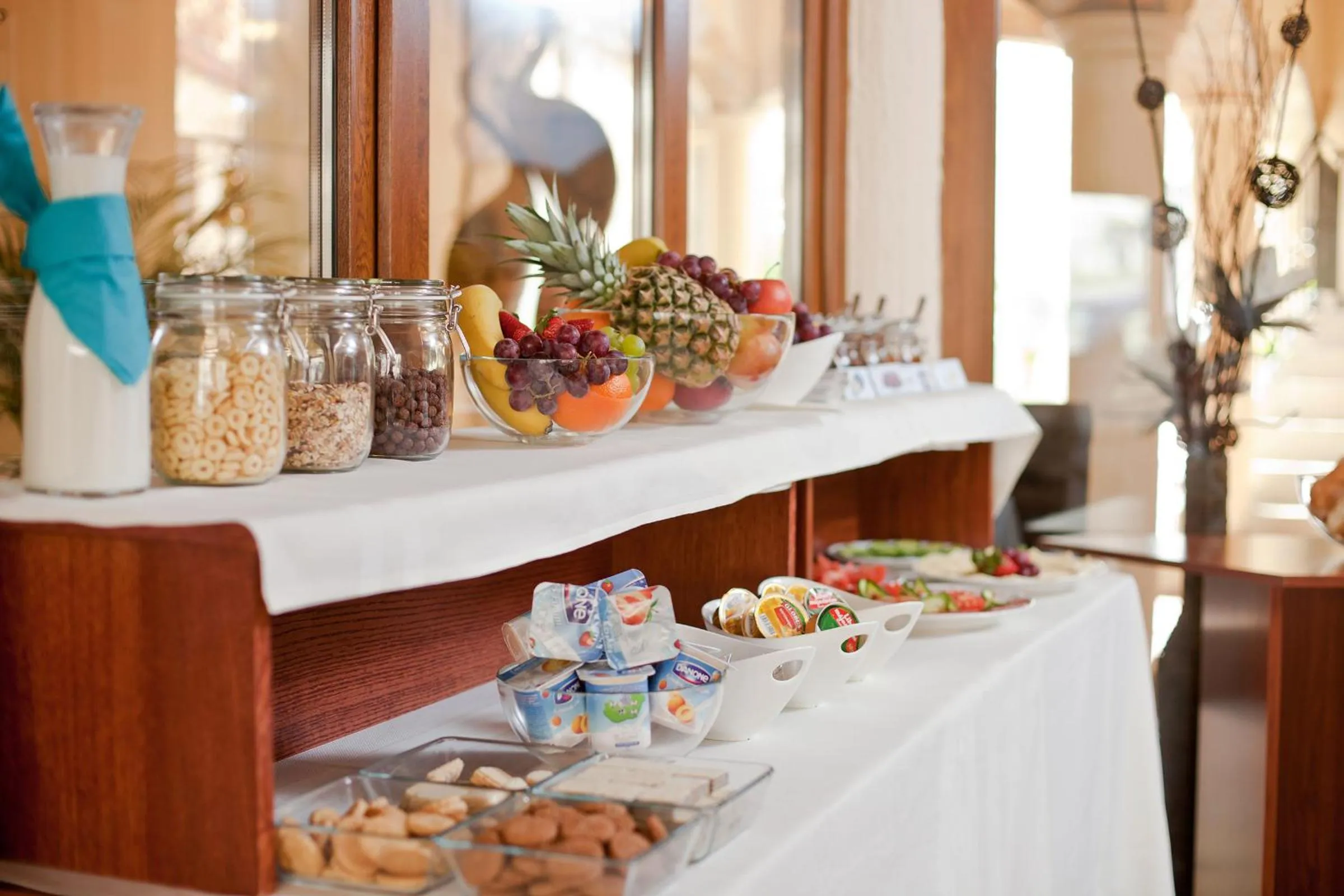 Buffet breakfast in P4W Hotel Residence Szombathely