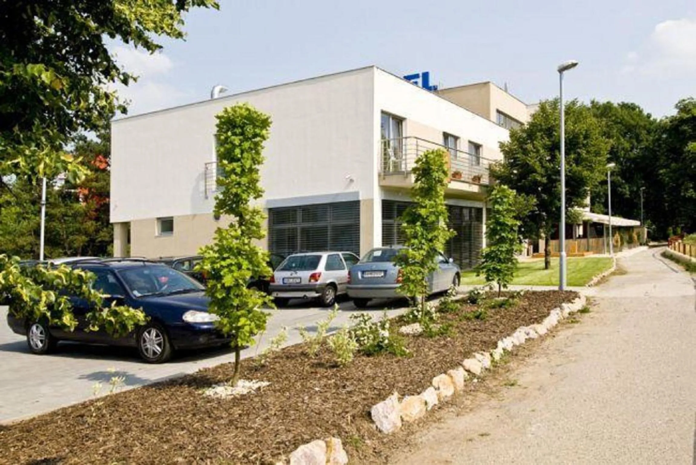 Facade/entrance in Hotel River