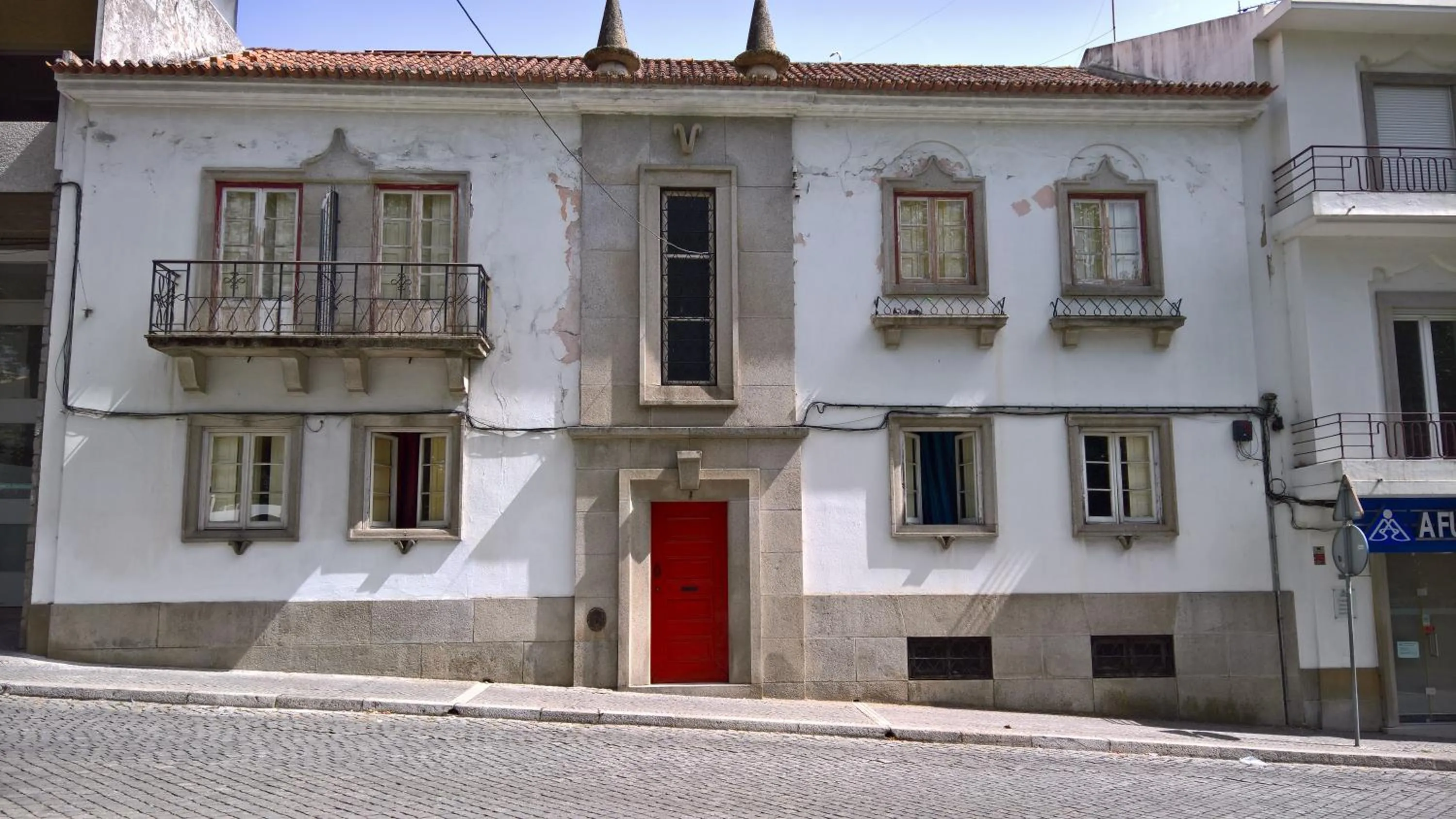 Facade/entrance in Casa Dom Manoel
