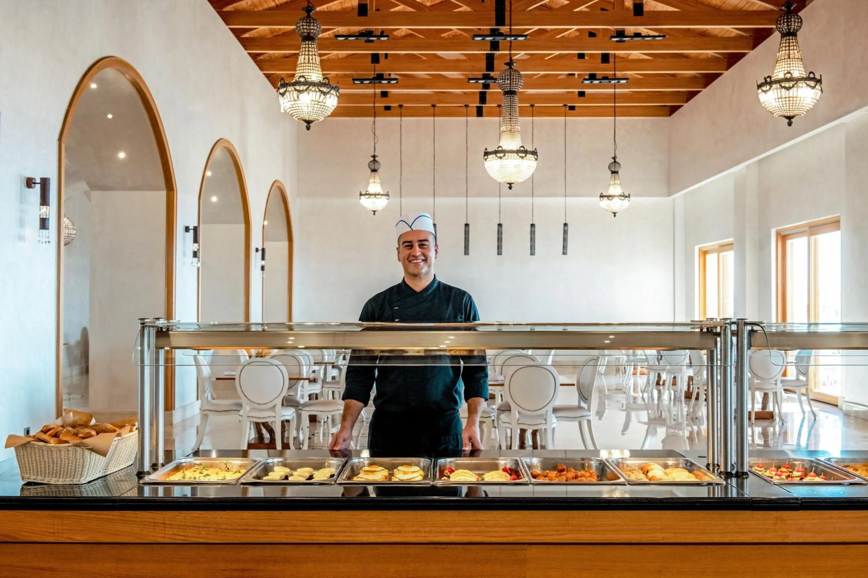 Restaurant/places to eat in Mitsis Selection Blue Domes