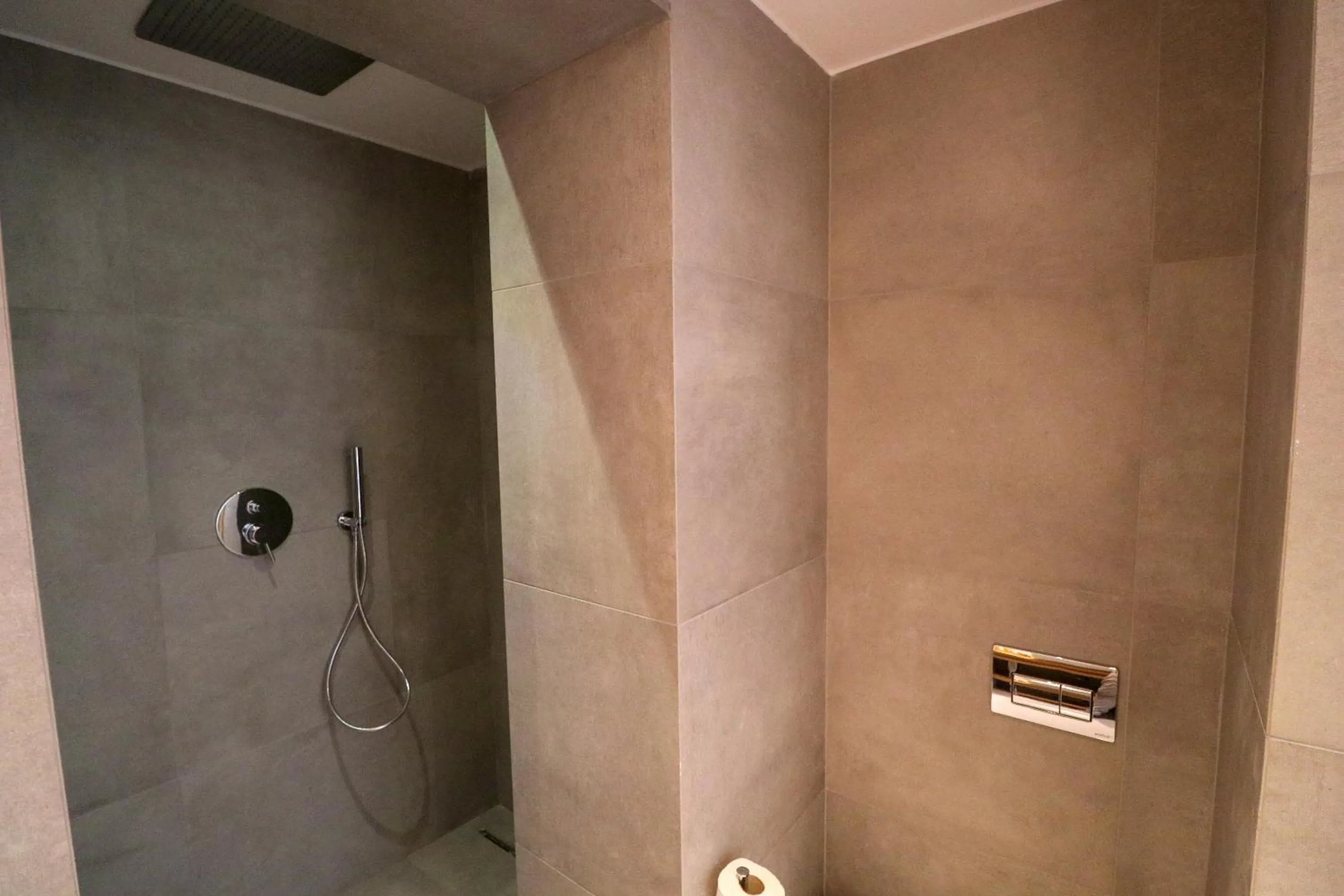 Shower in Natura Luxury Boutique Hotel Skopelos