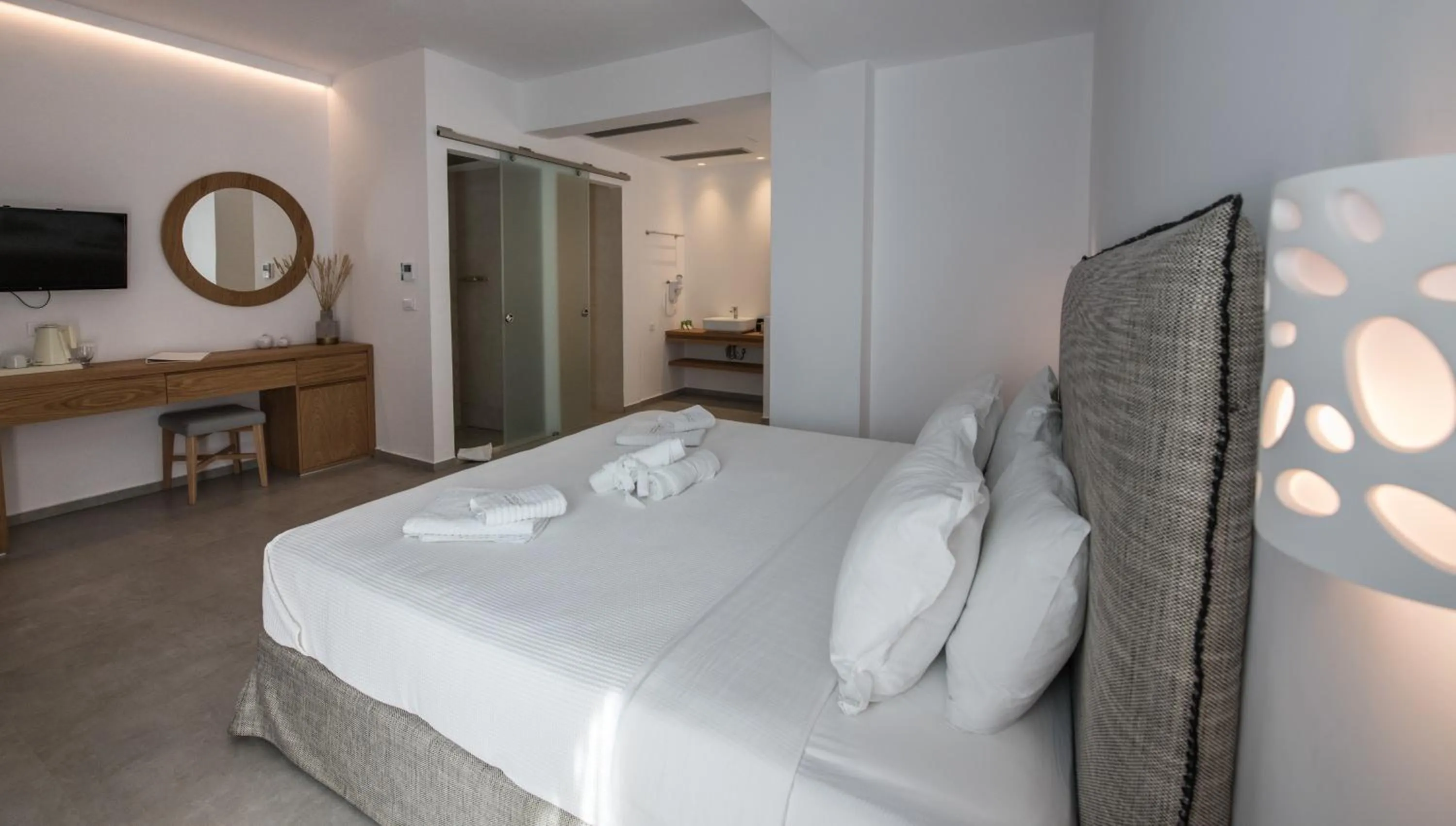Bed in Natura Luxury Boutique Hotel Skopelos