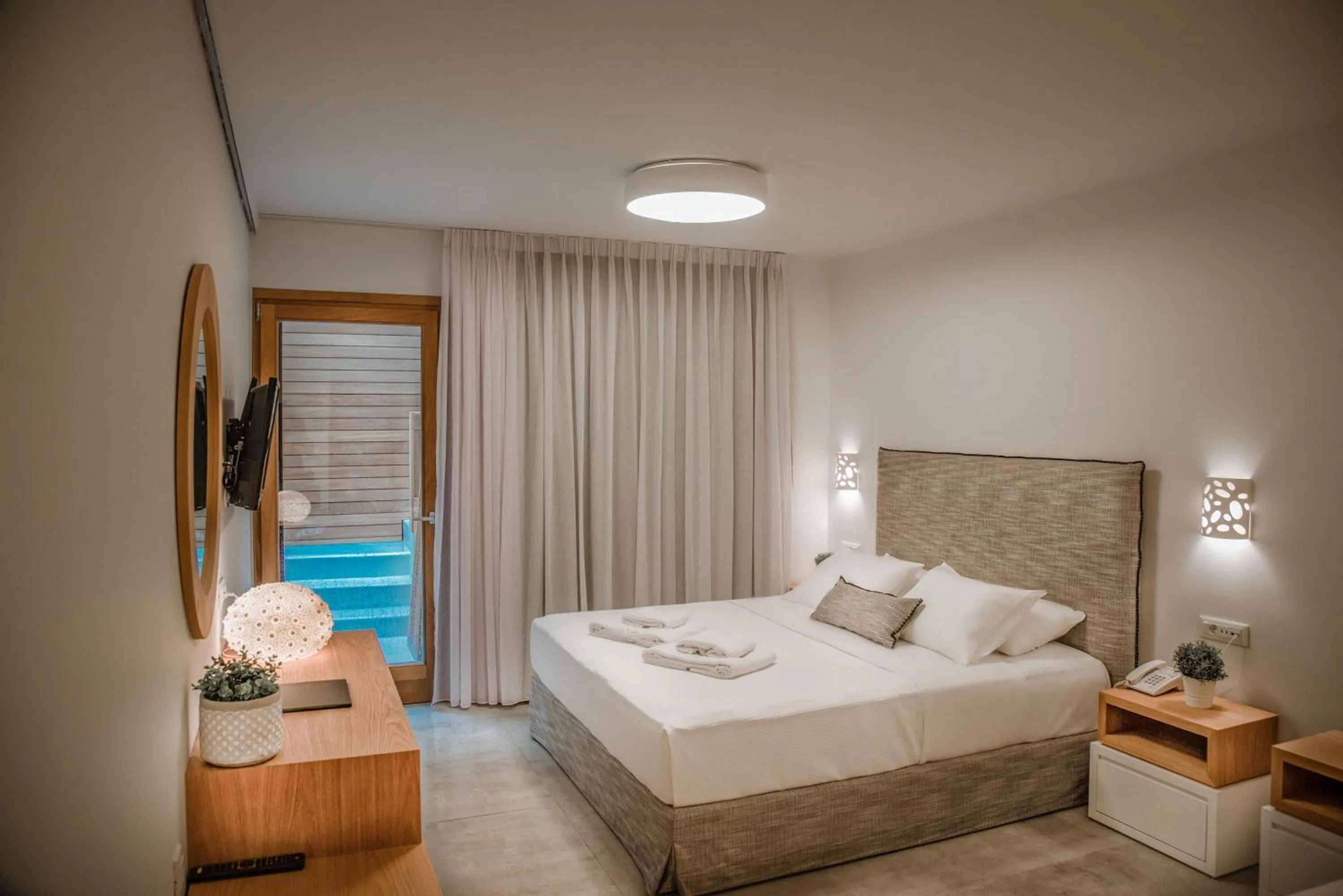 Bedroom, Bed in Natura Luxury Boutique Hotel Skopelos