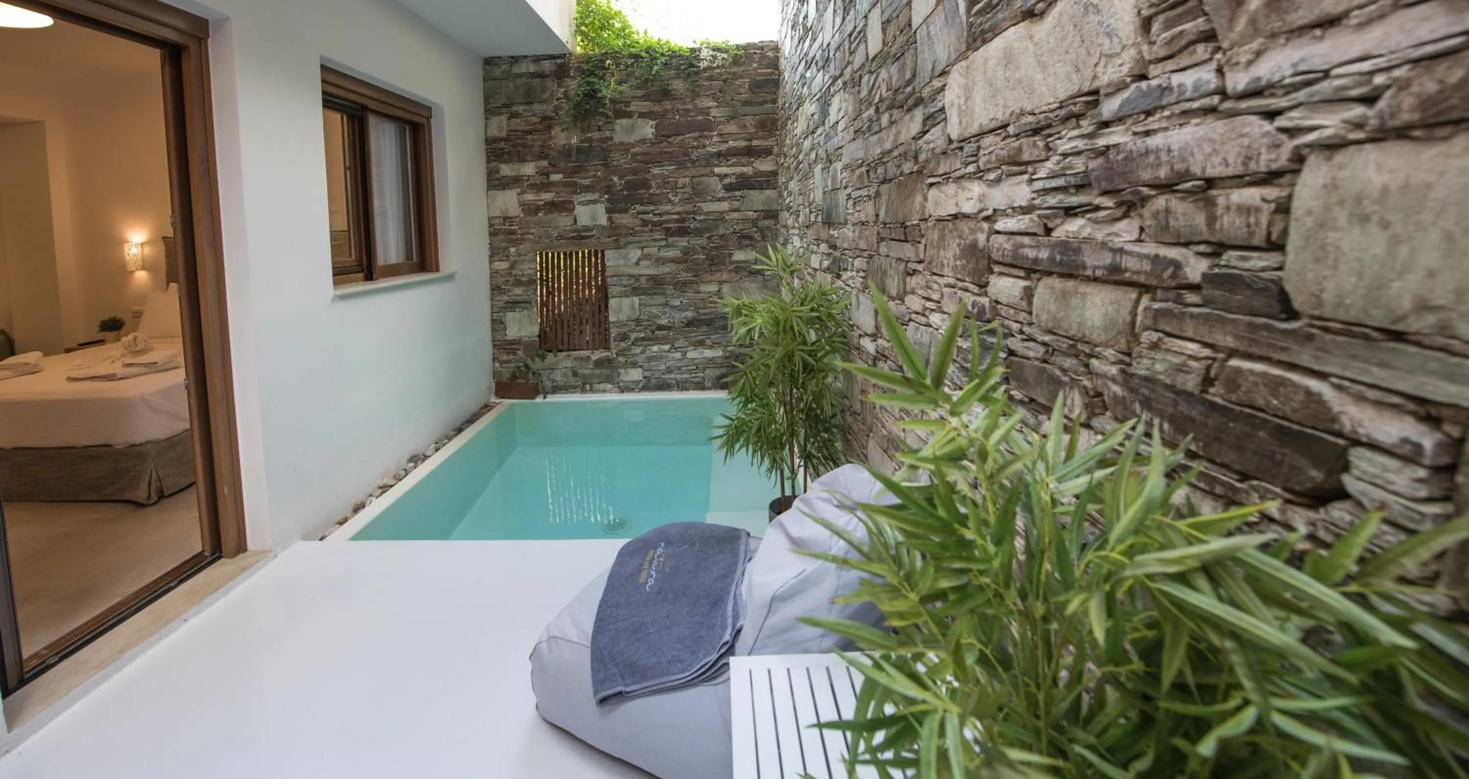Swimming pool in Natura Luxury Boutique Hotel Skopelos