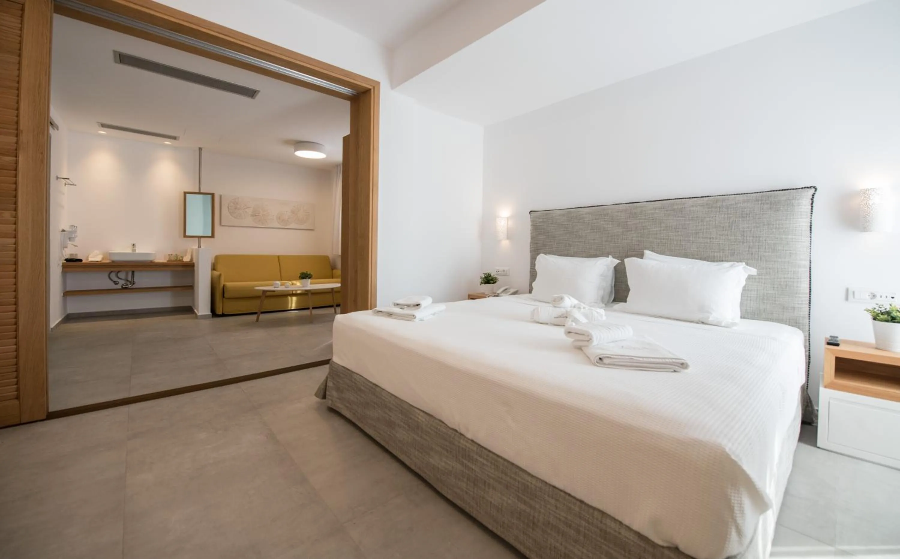 Photo of the whole room, Bed in Natura Luxury Boutique Hotel Skopelos