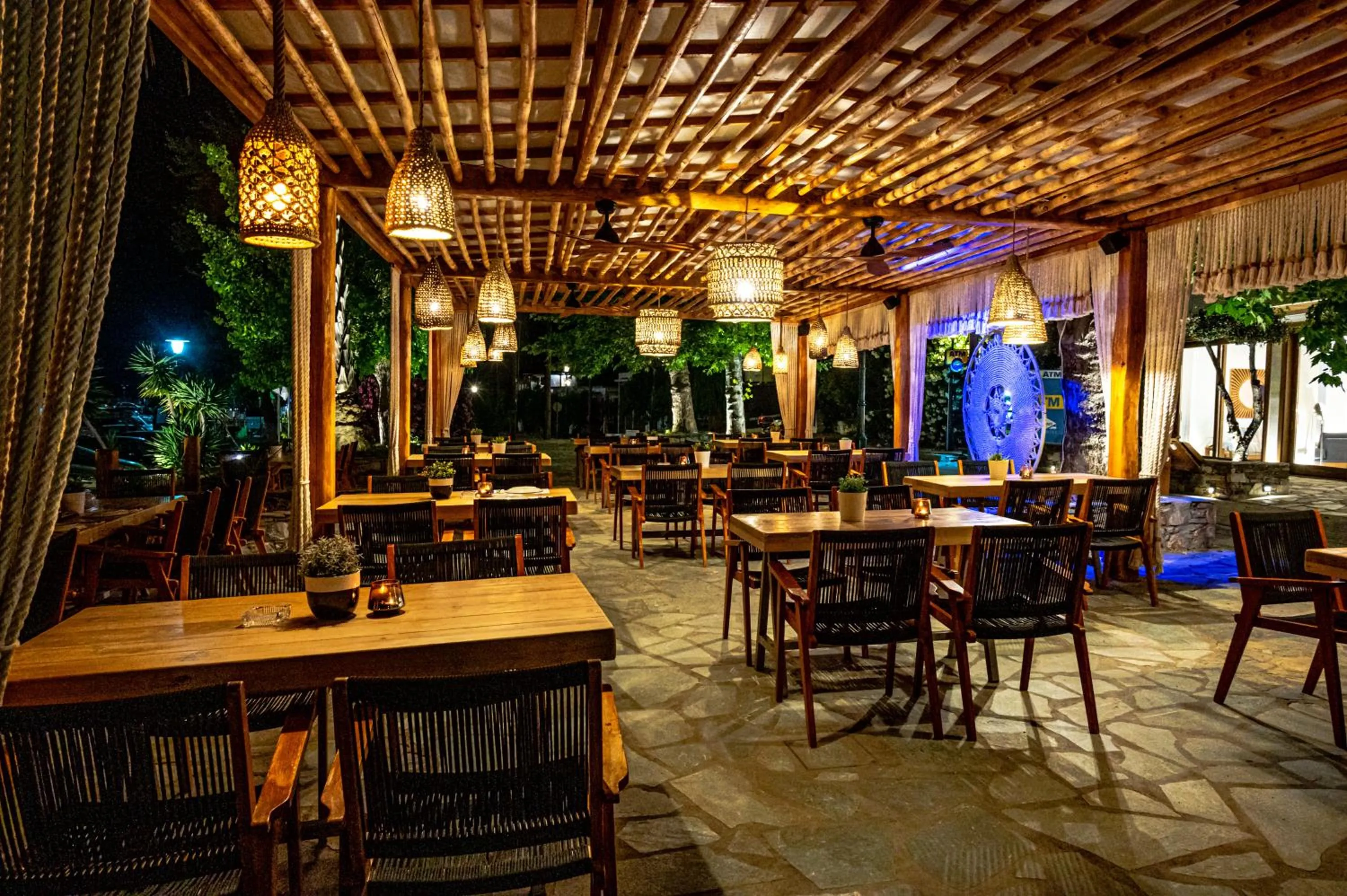 Restaurant/places to eat in Natura Luxury Boutique Hotel Skopelos