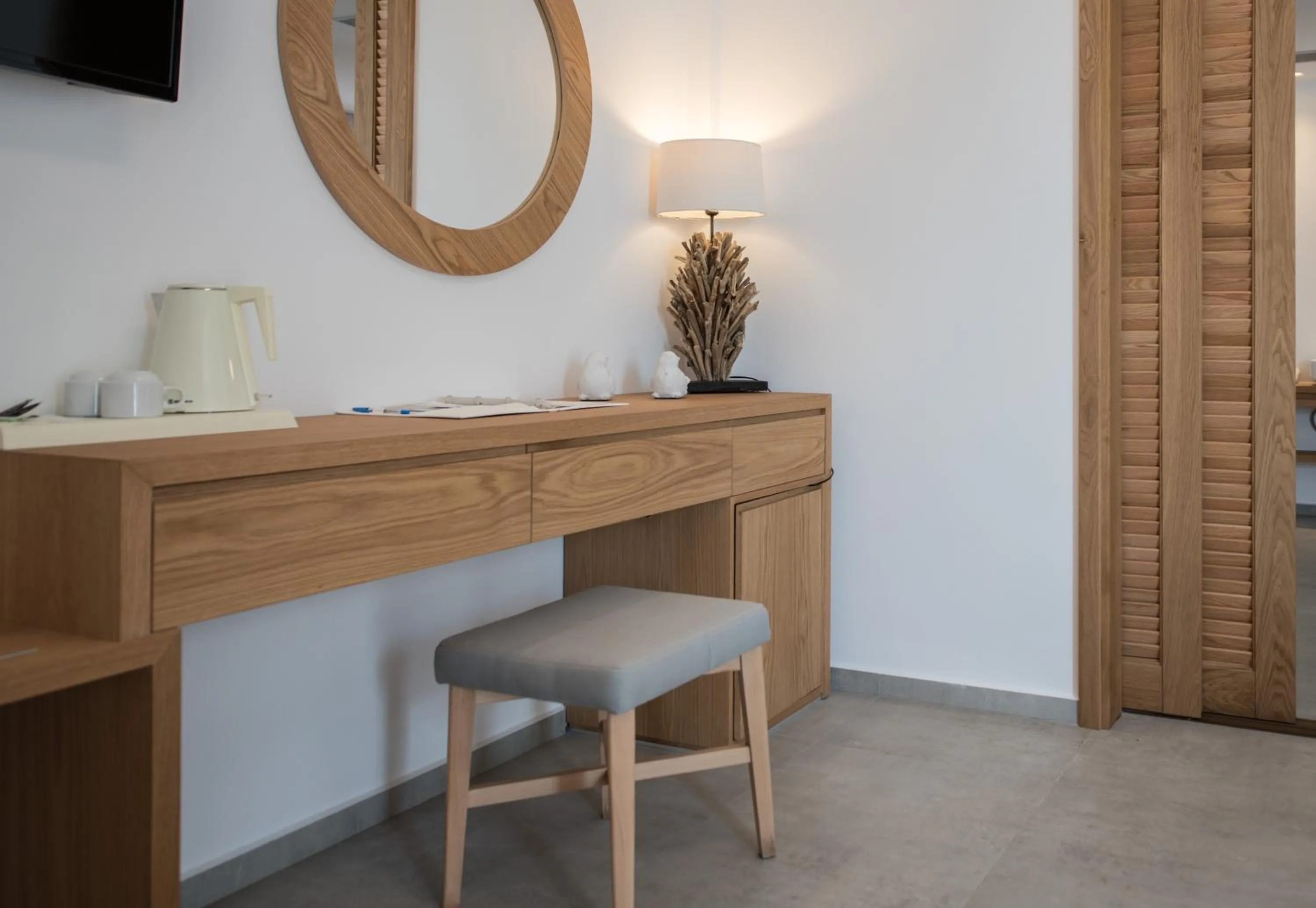 Coffee/tea facilities in Natura Luxury Boutique Hotel Skopelos