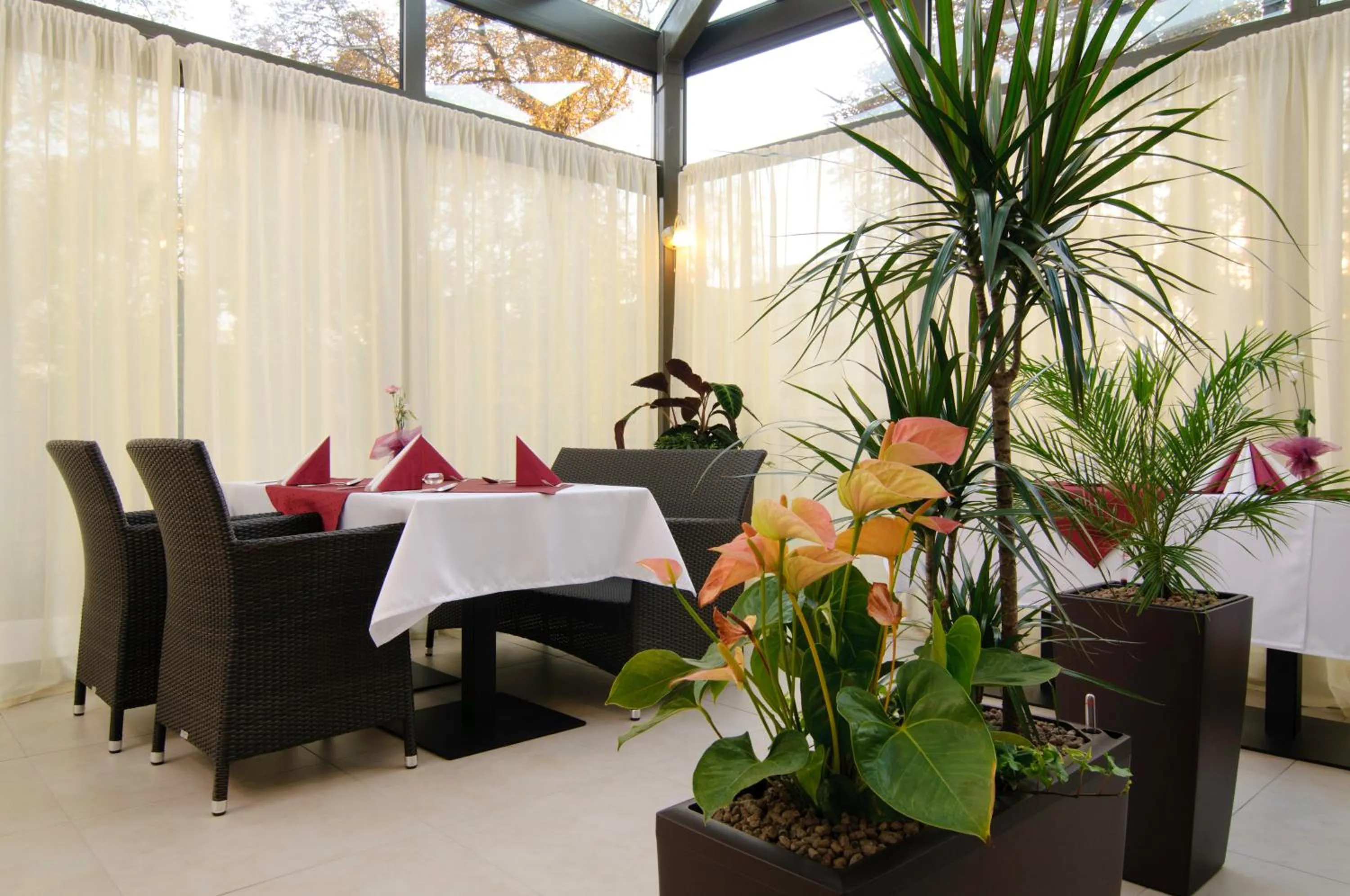 Restaurant/places to eat in Penzión Central Park