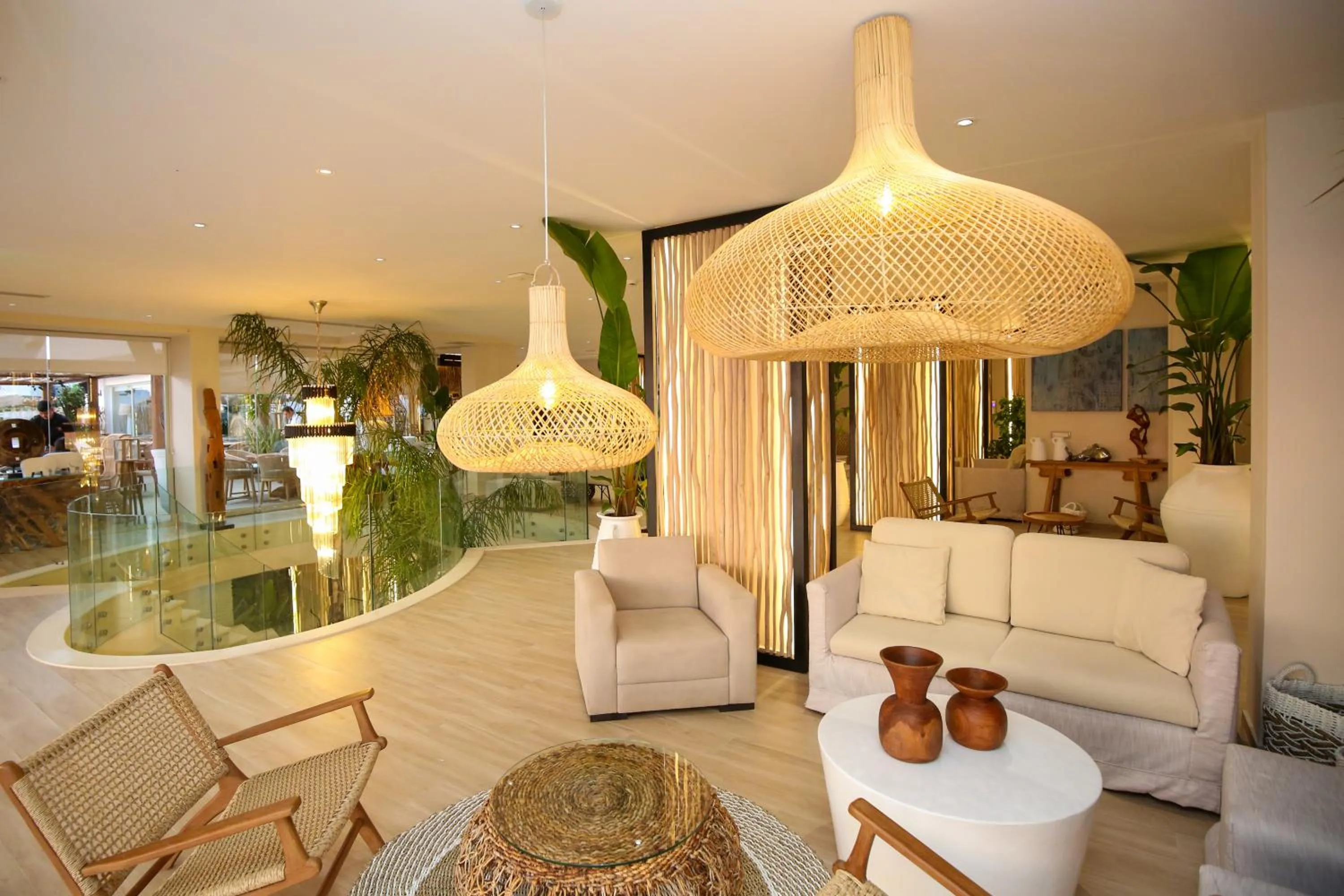 Seating area in Regina Blu