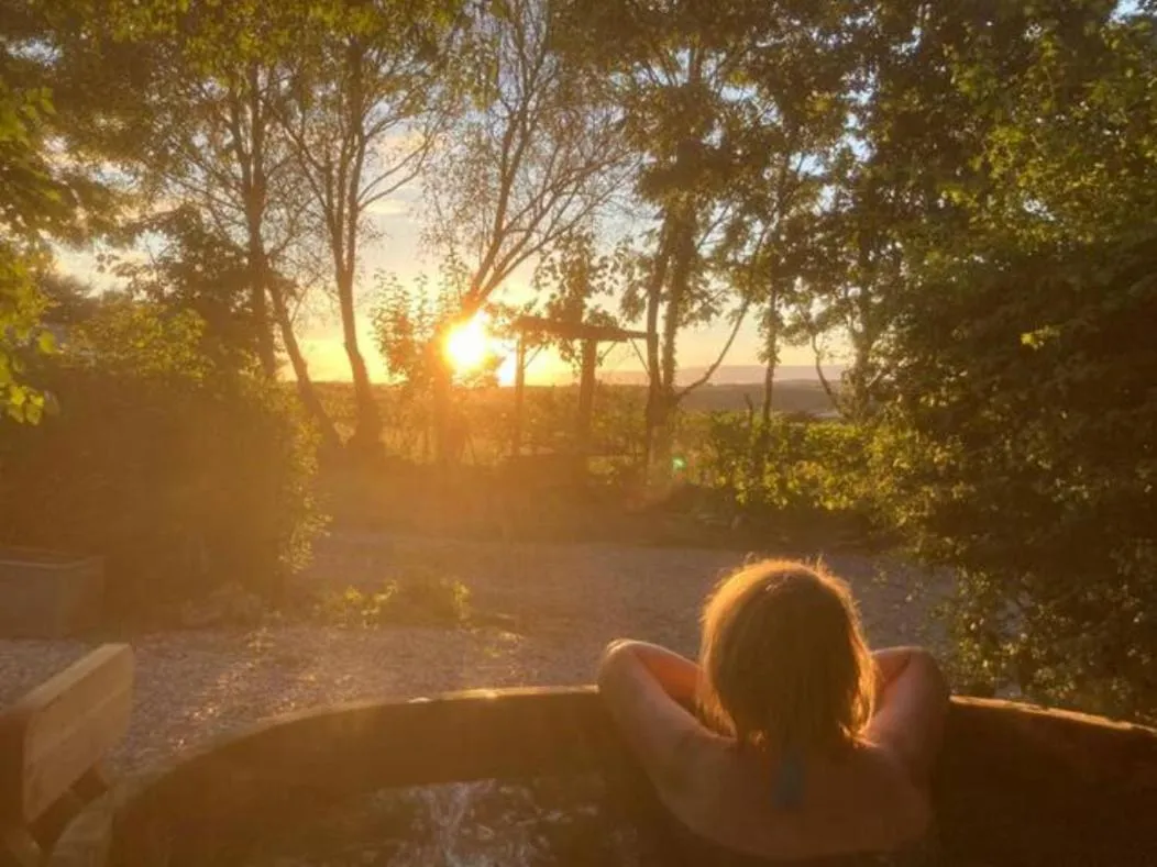 Hot Tub in Brookfields